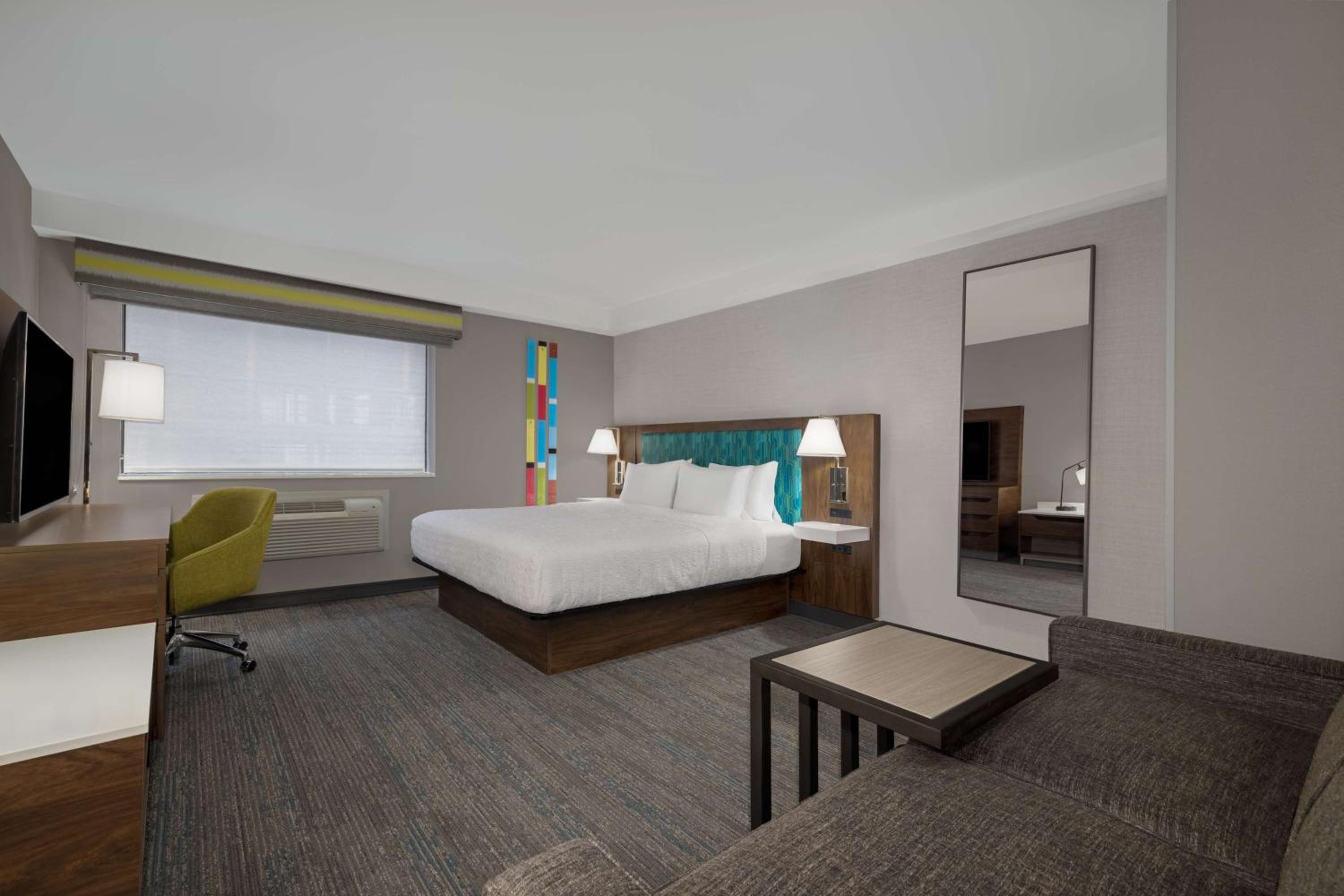 King Studio Suite