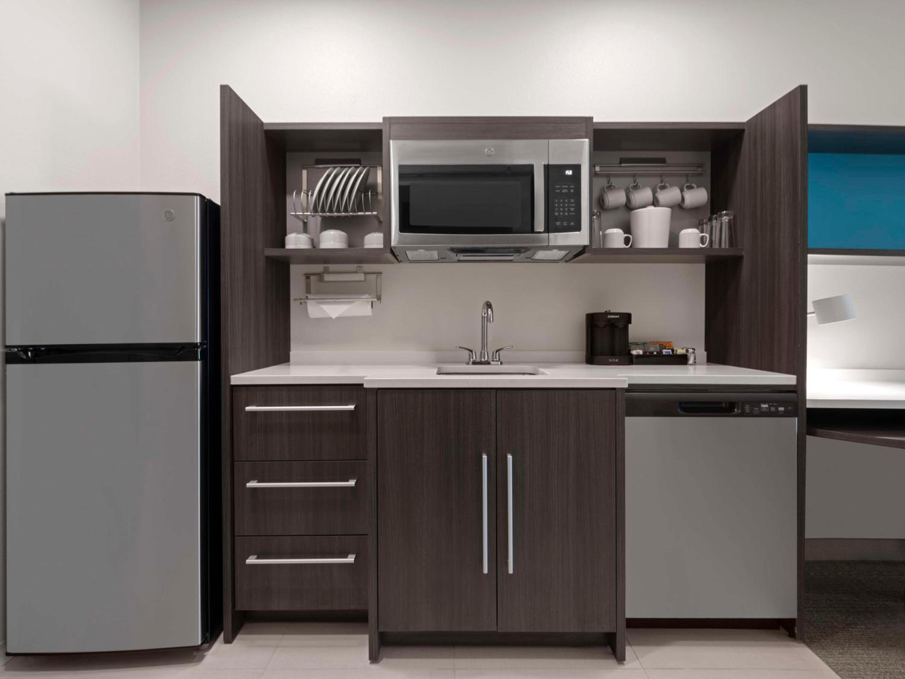 King Studio Suite - Photo 4