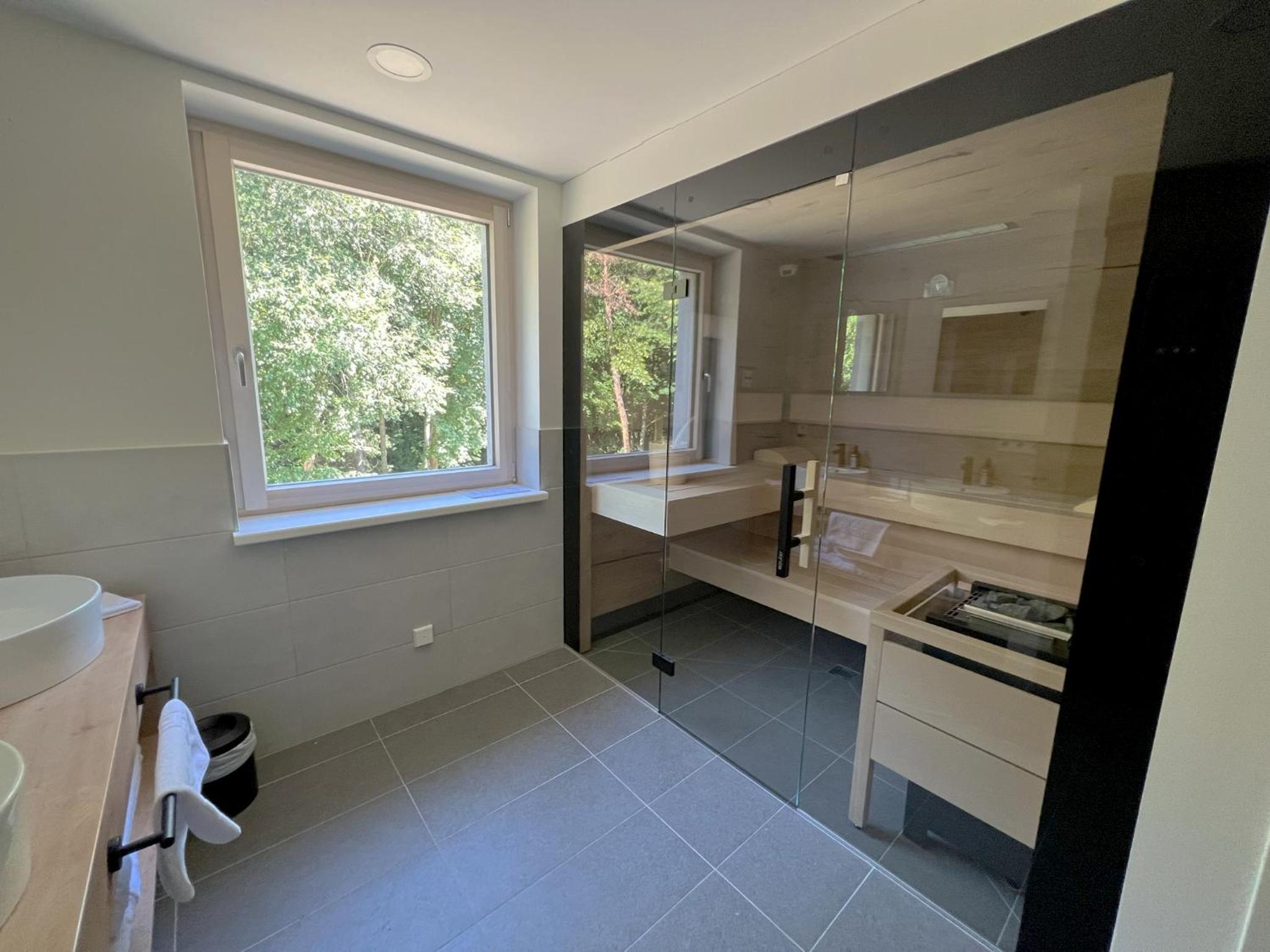 Suite with Sauna - Photo 3