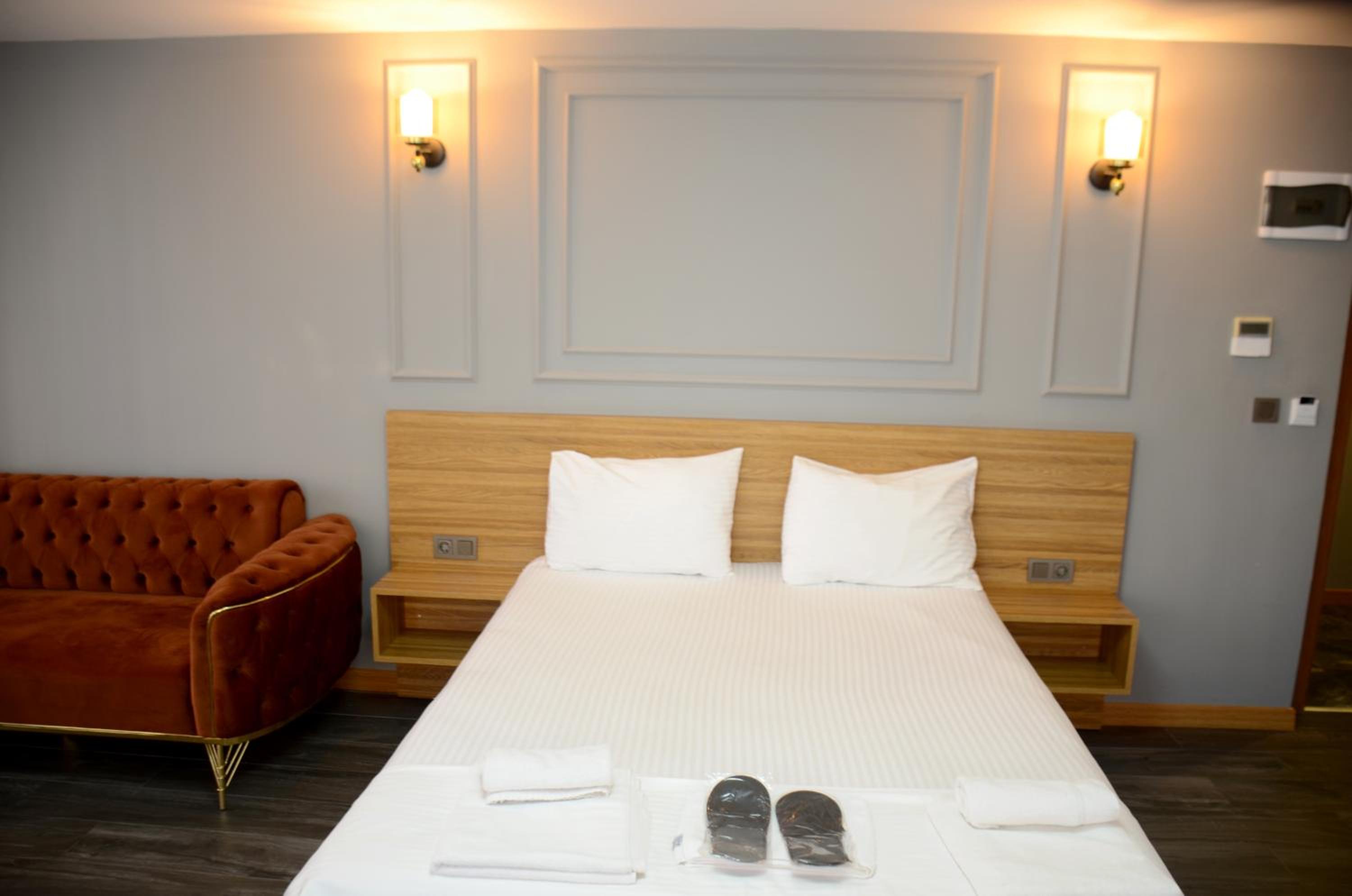 Standard Double Room - Photo 4