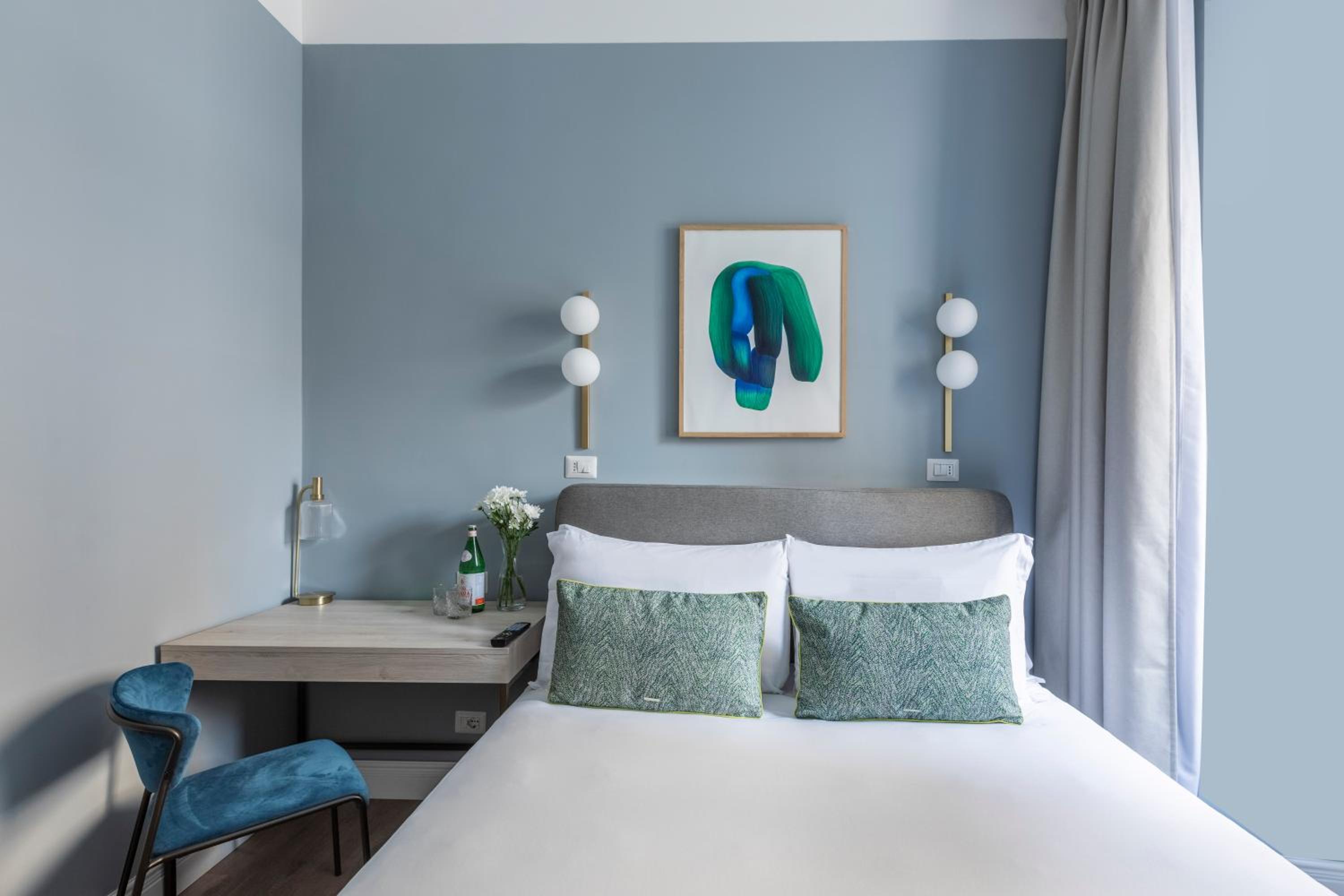 Standard Double Room photo 2