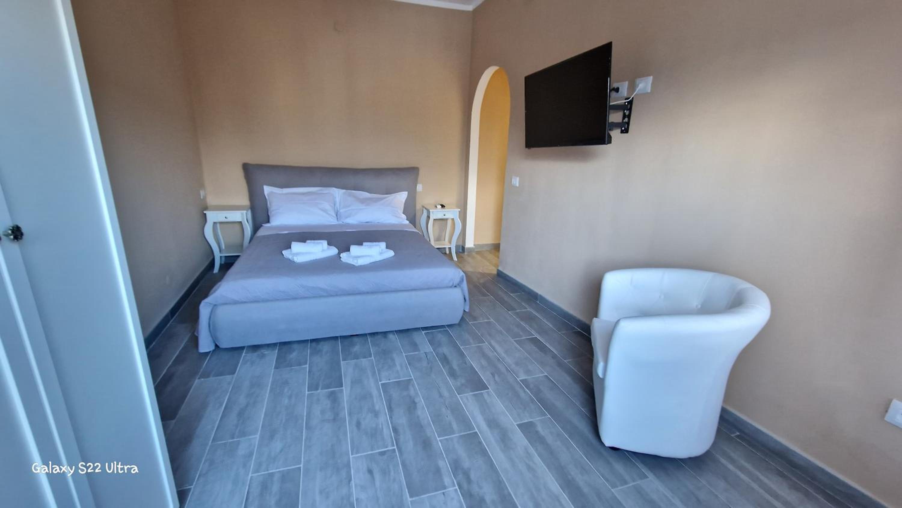 King Room with Balcony