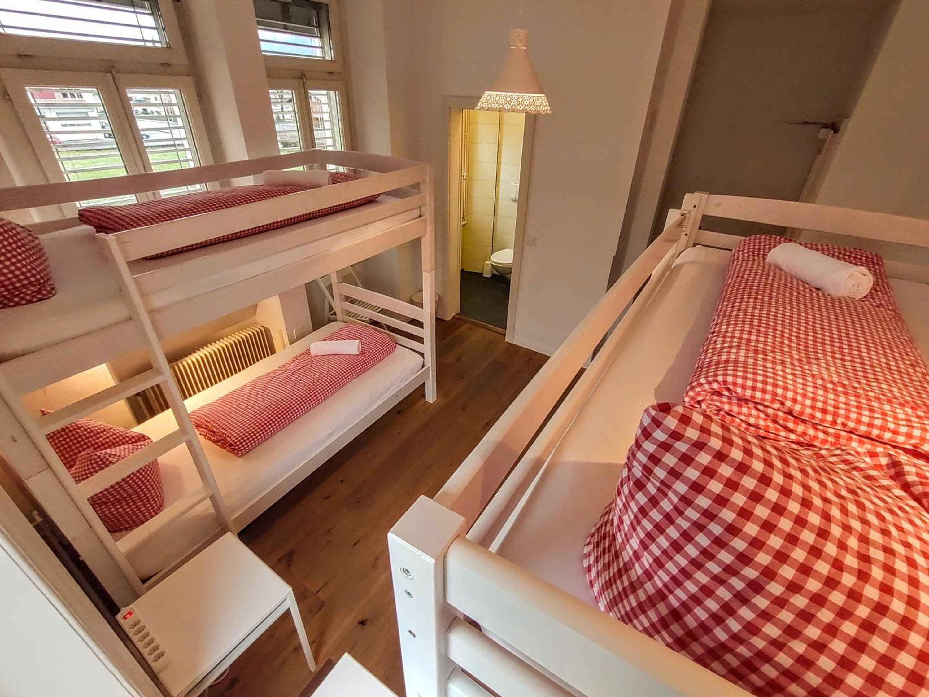 Bed In 4-Bed Mixed Dormitory Room photo 1