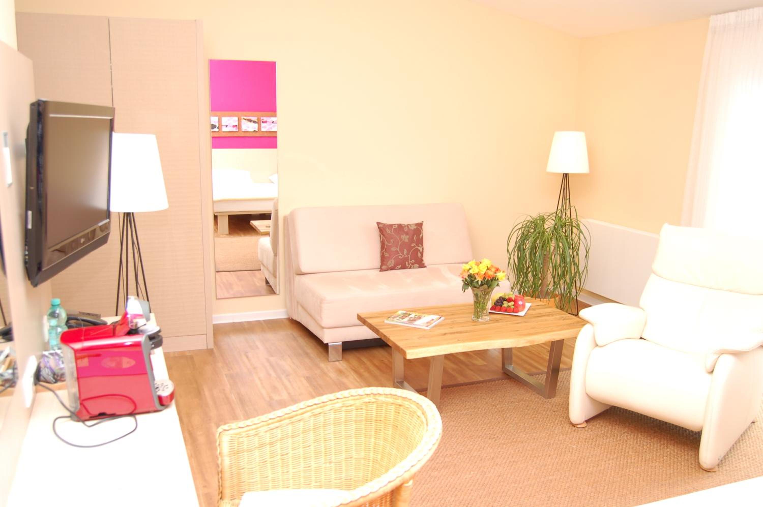 Business Room - Photo 2