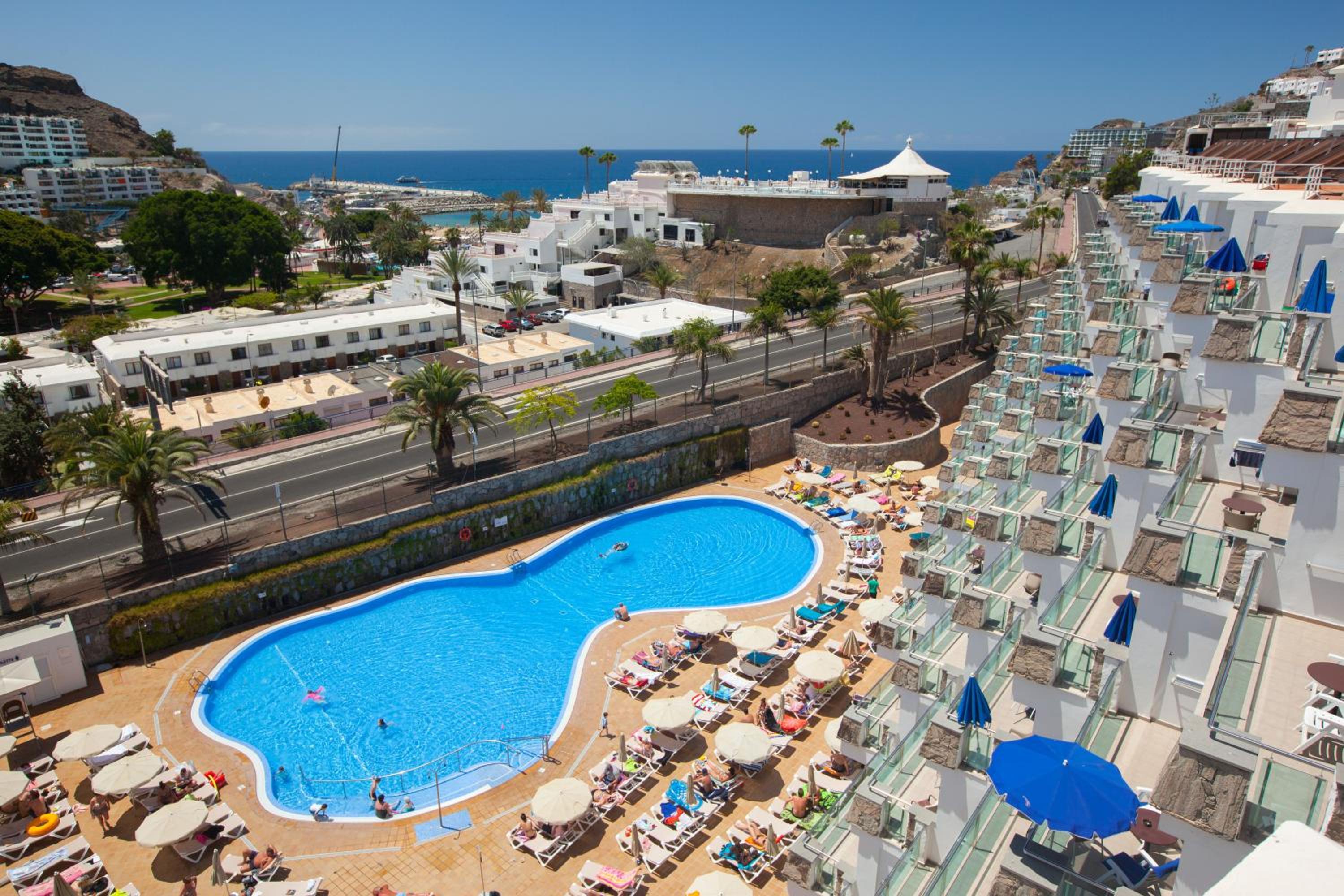 One-Bedroom Apartment with Limited Sea View (1 Adult)