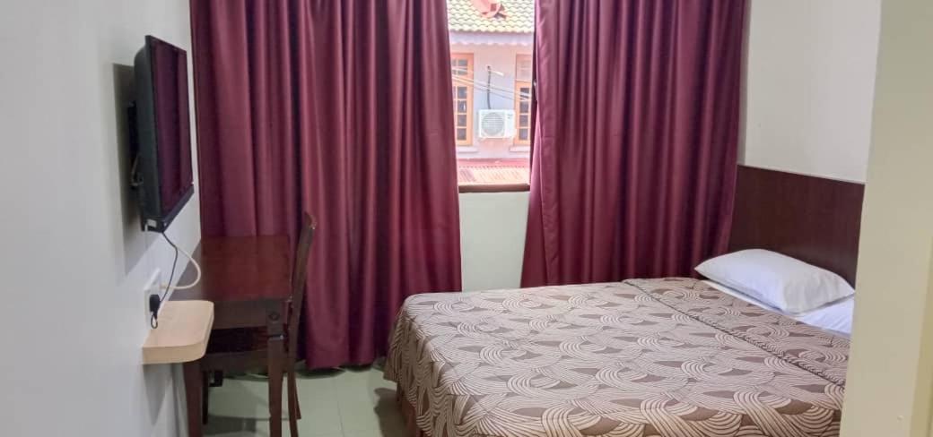 Standard Queen Room - Photo 1