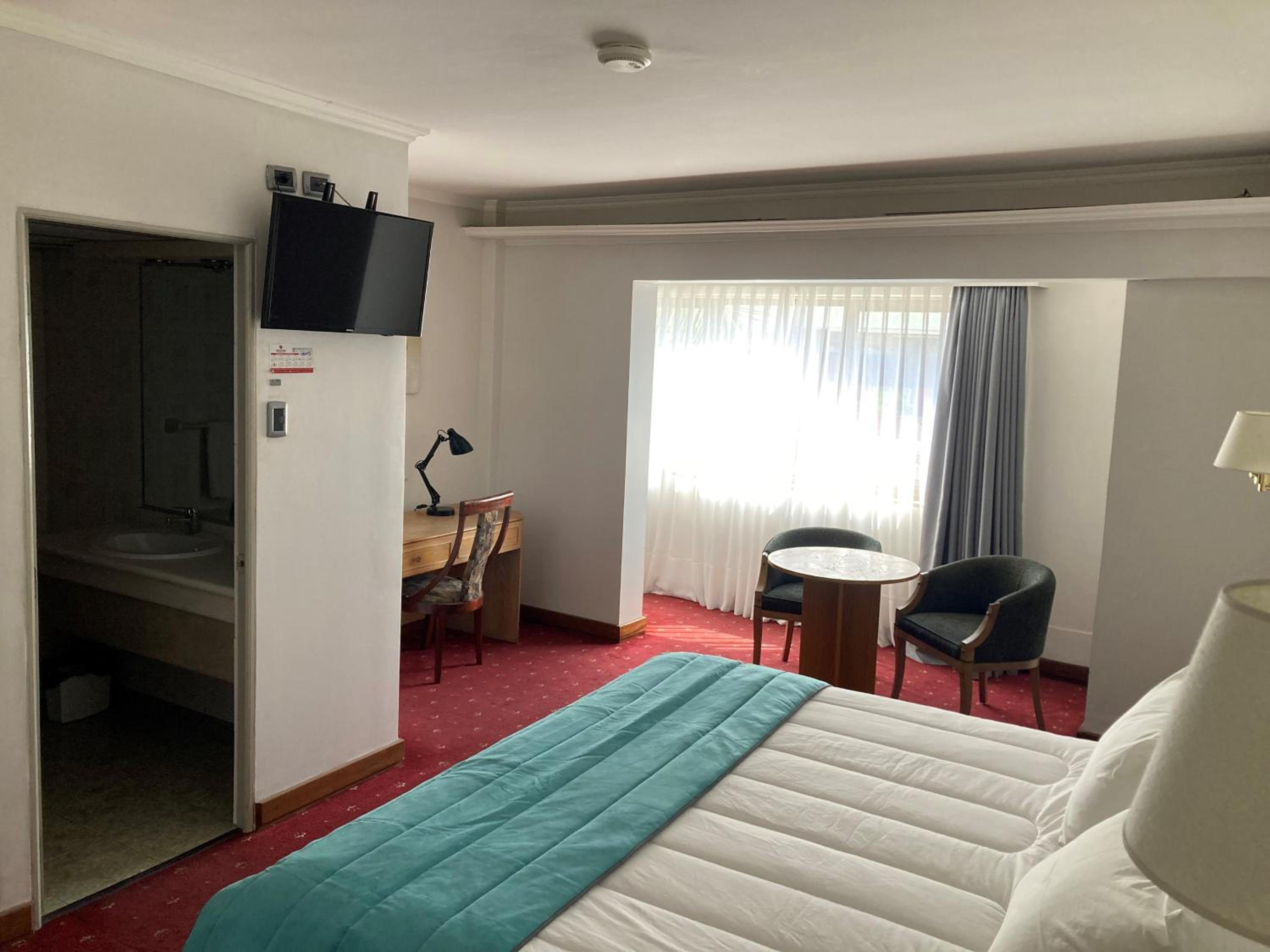 Superior King Room photo 3