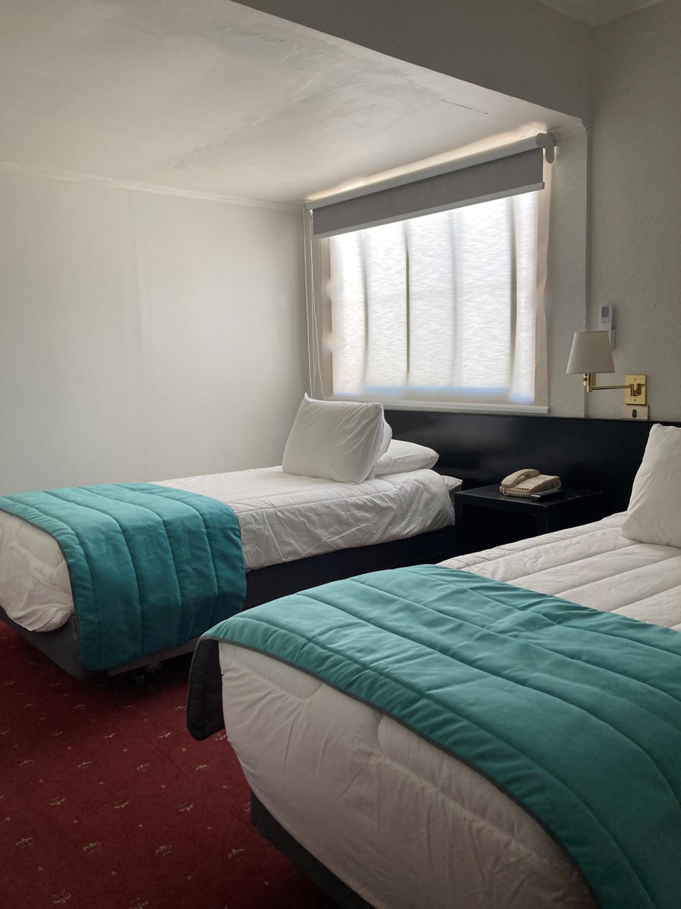 Standard Room photo 2