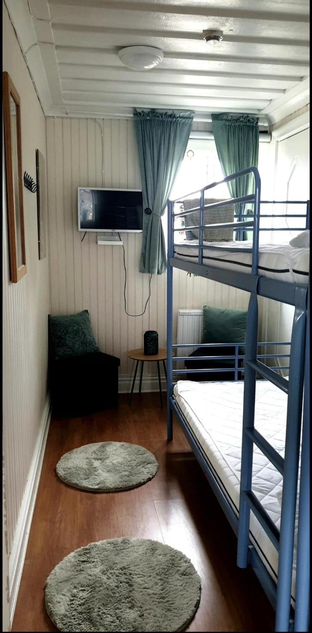 Twin Room photo 1