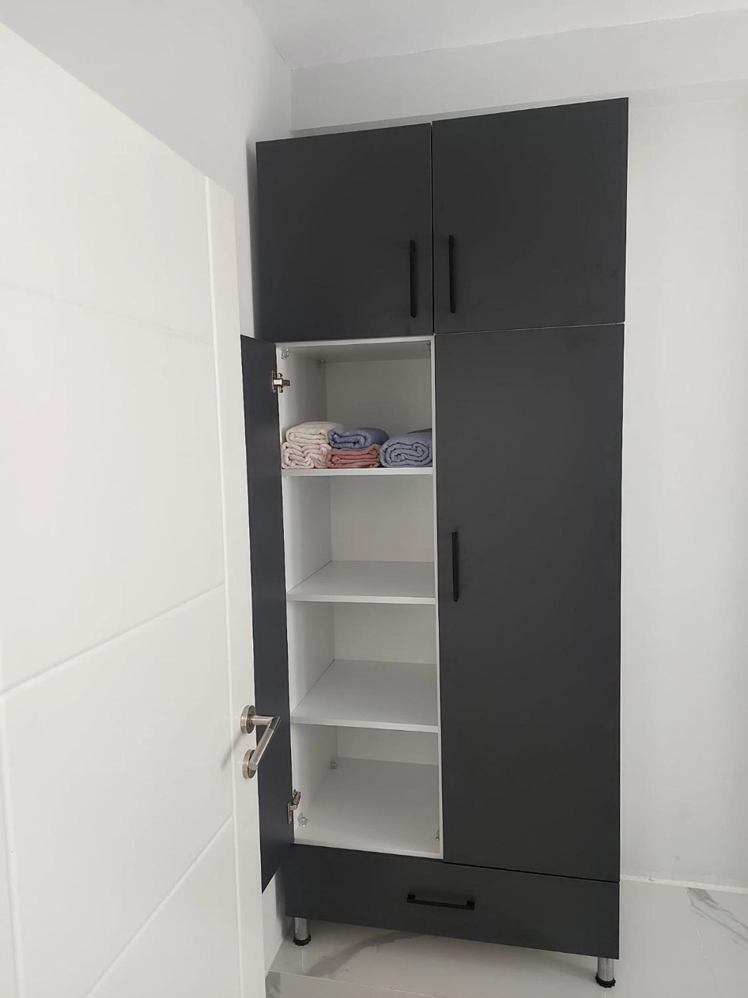 One-Bedroom Apartment - Photo 45