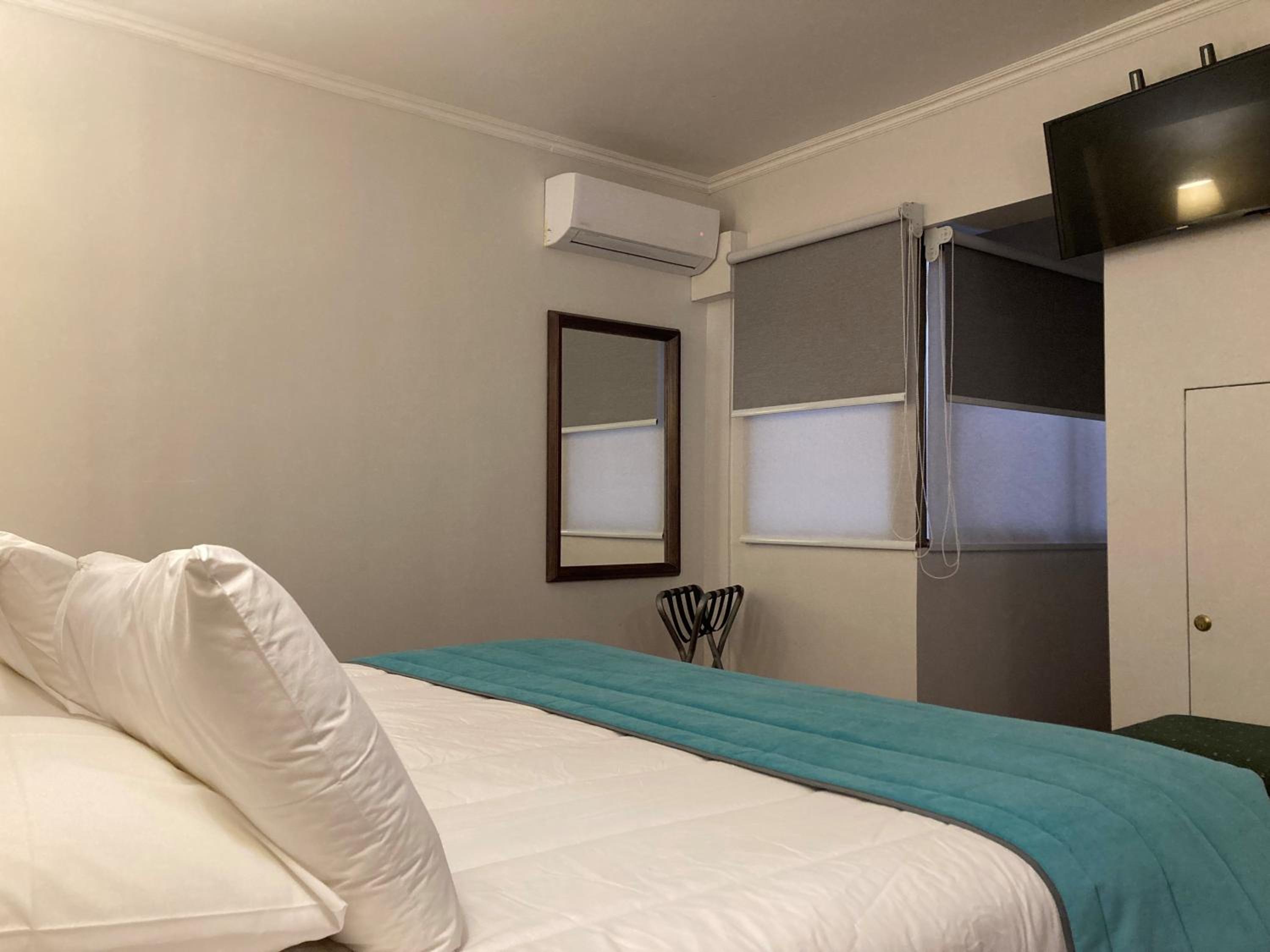 Executive Queen Room photo 2
