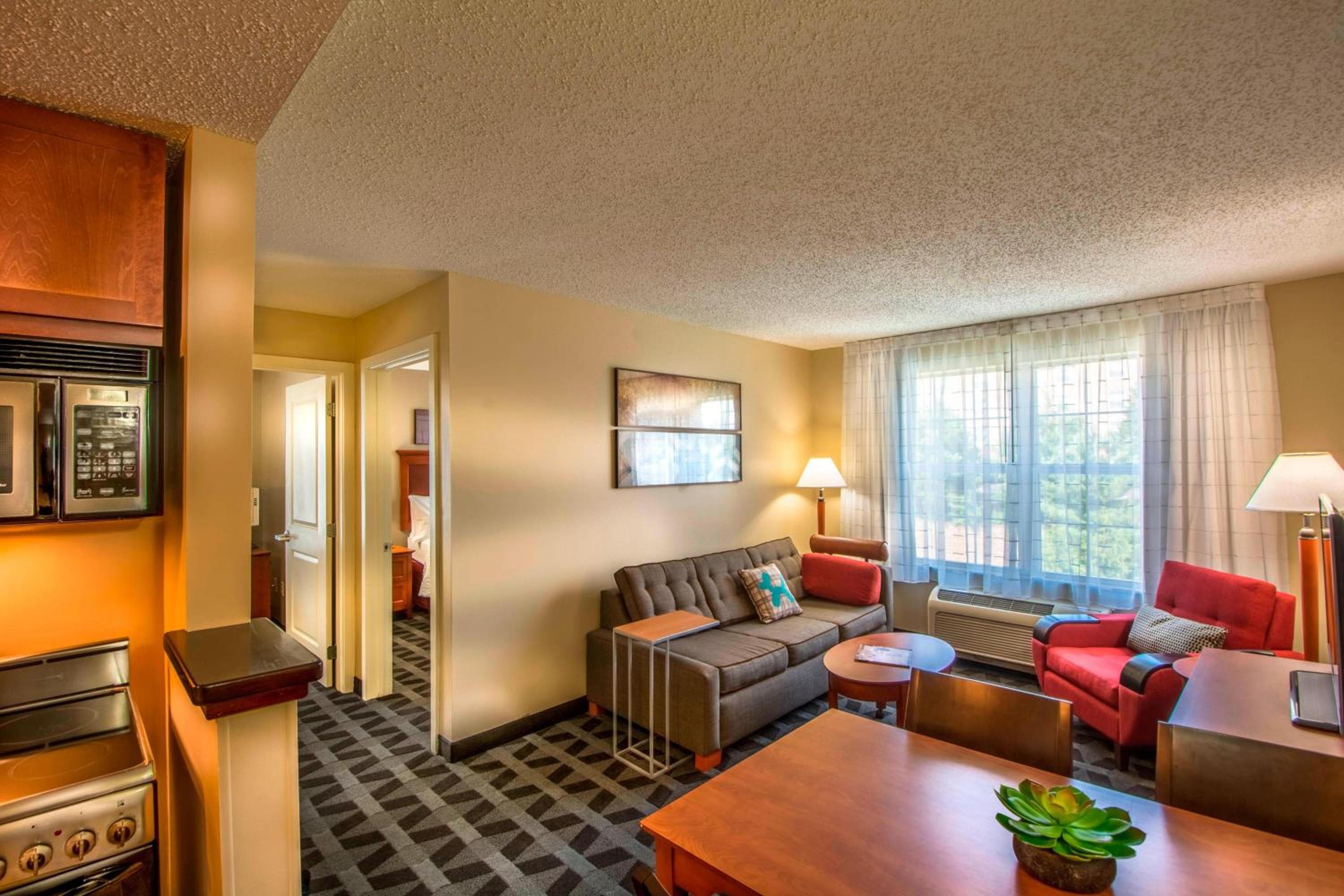 2 Bedroom Suite photo 3