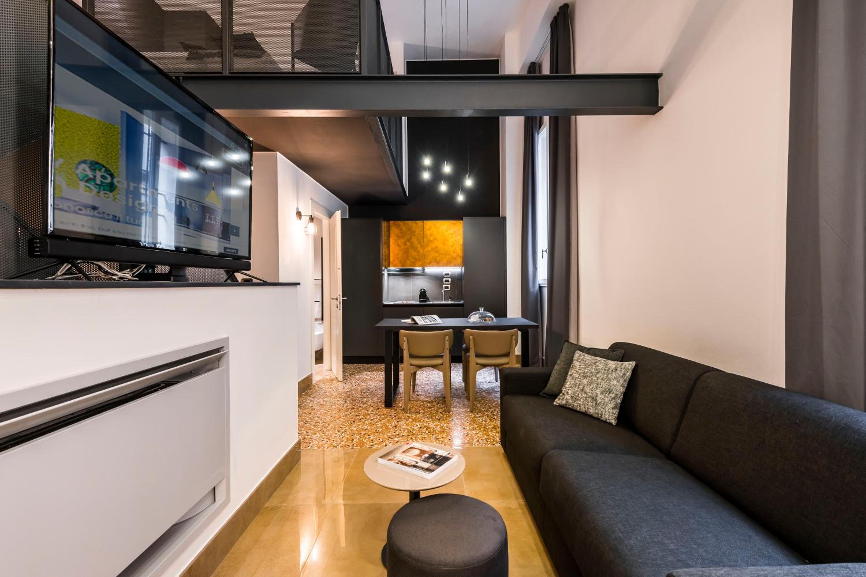 Duplex Apartment photo 1