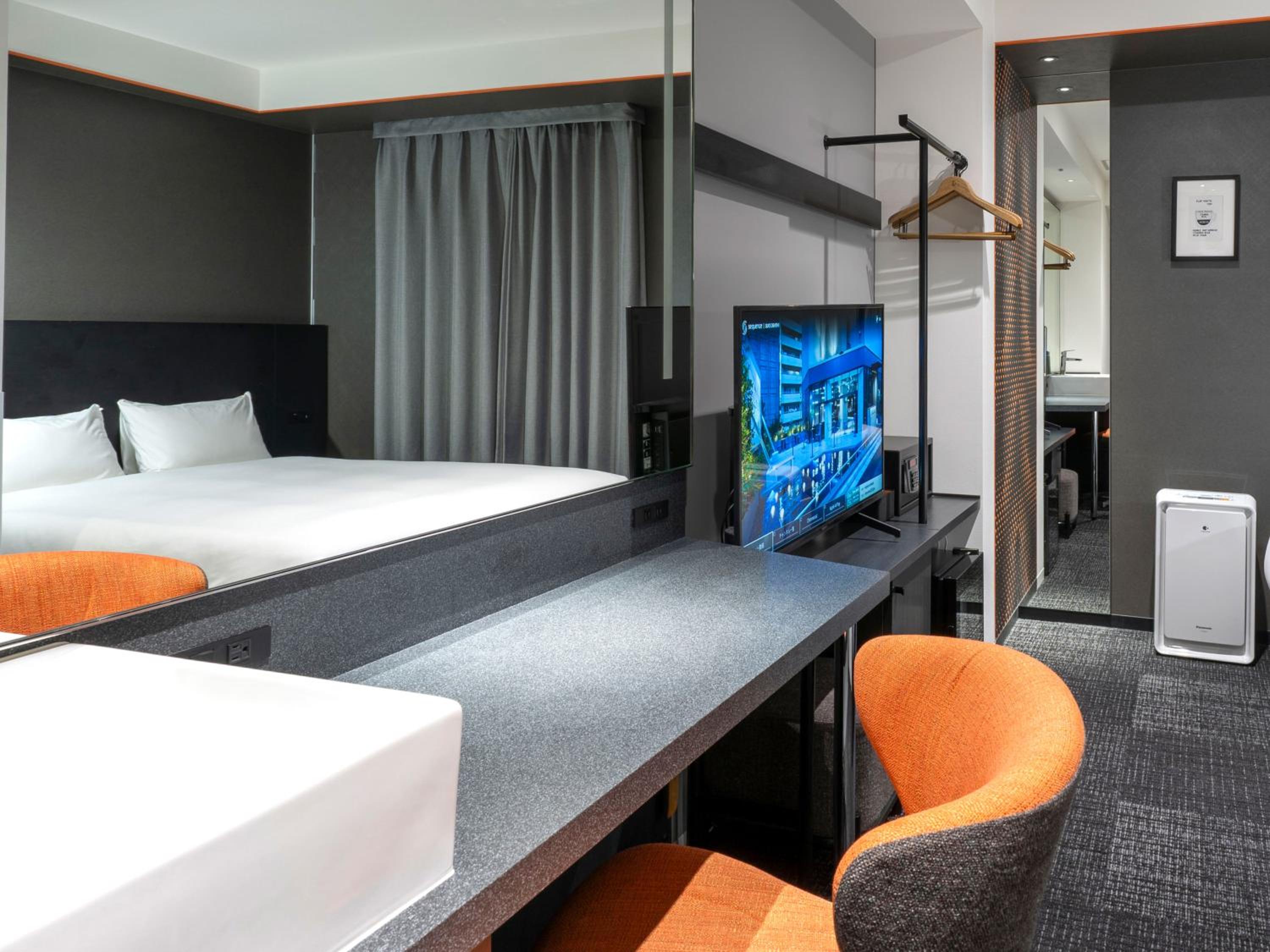 Queen Room