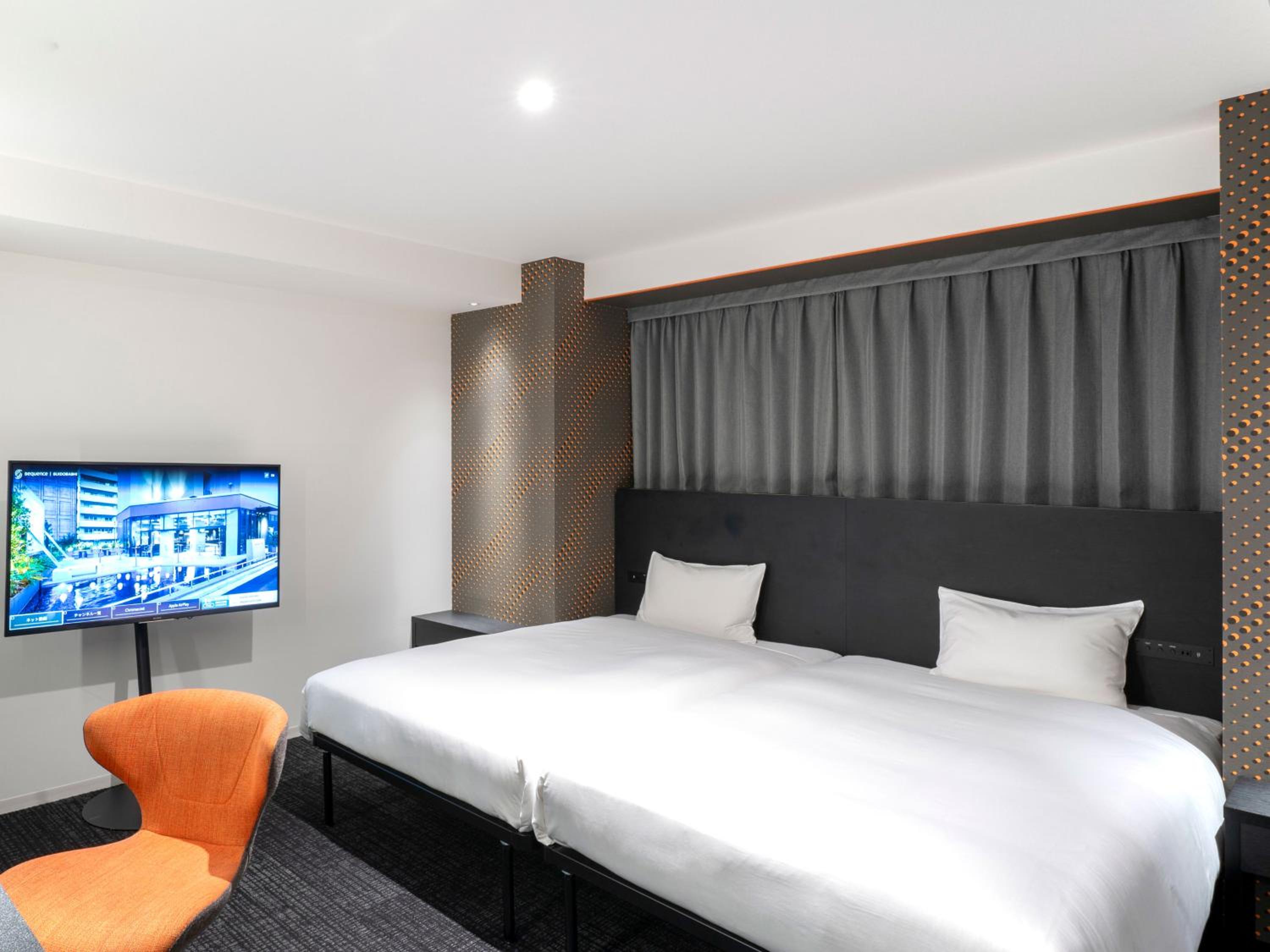 Twin Room with Shower