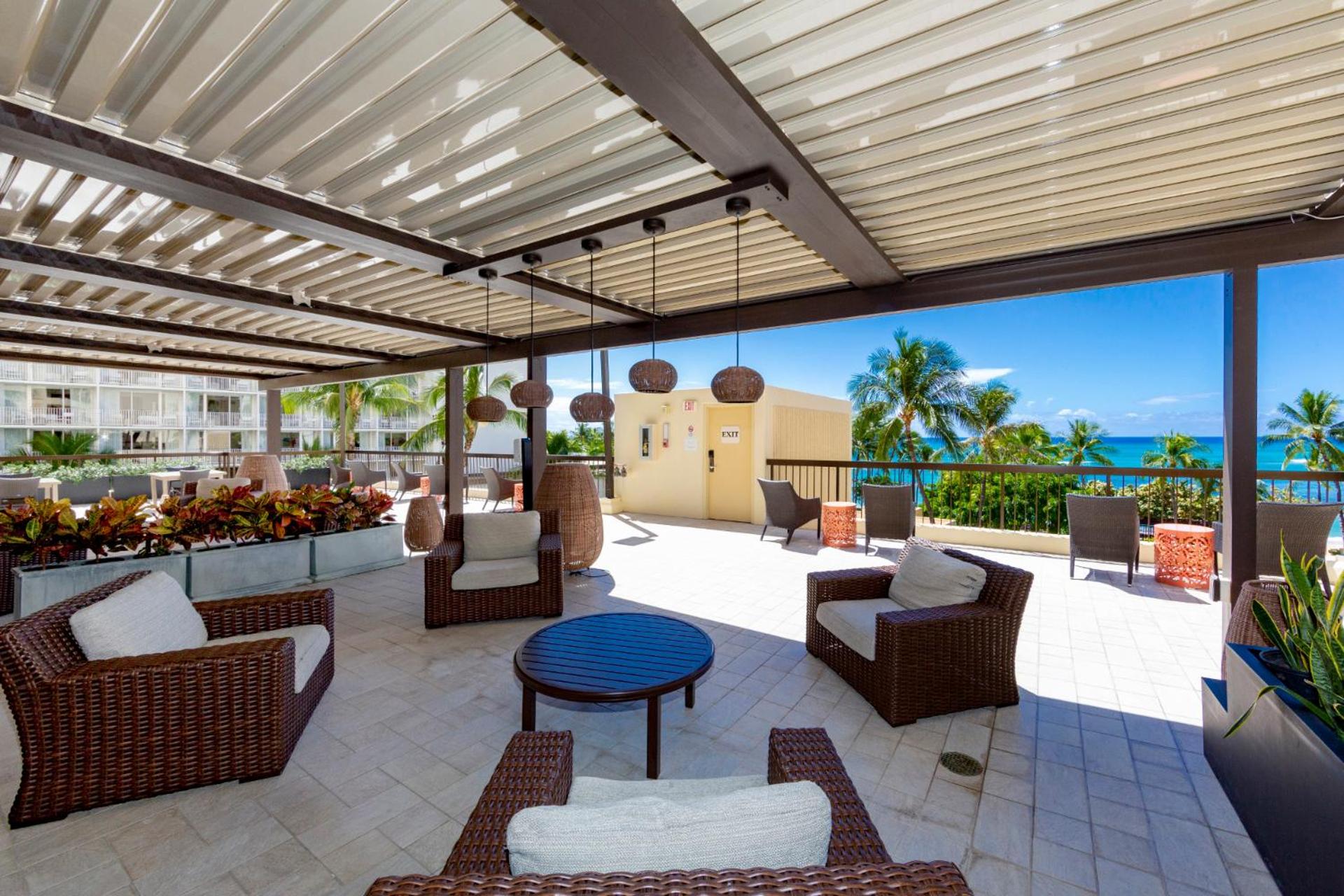 Ocean Front Spectacular Condo: Apartment with Sea View photo