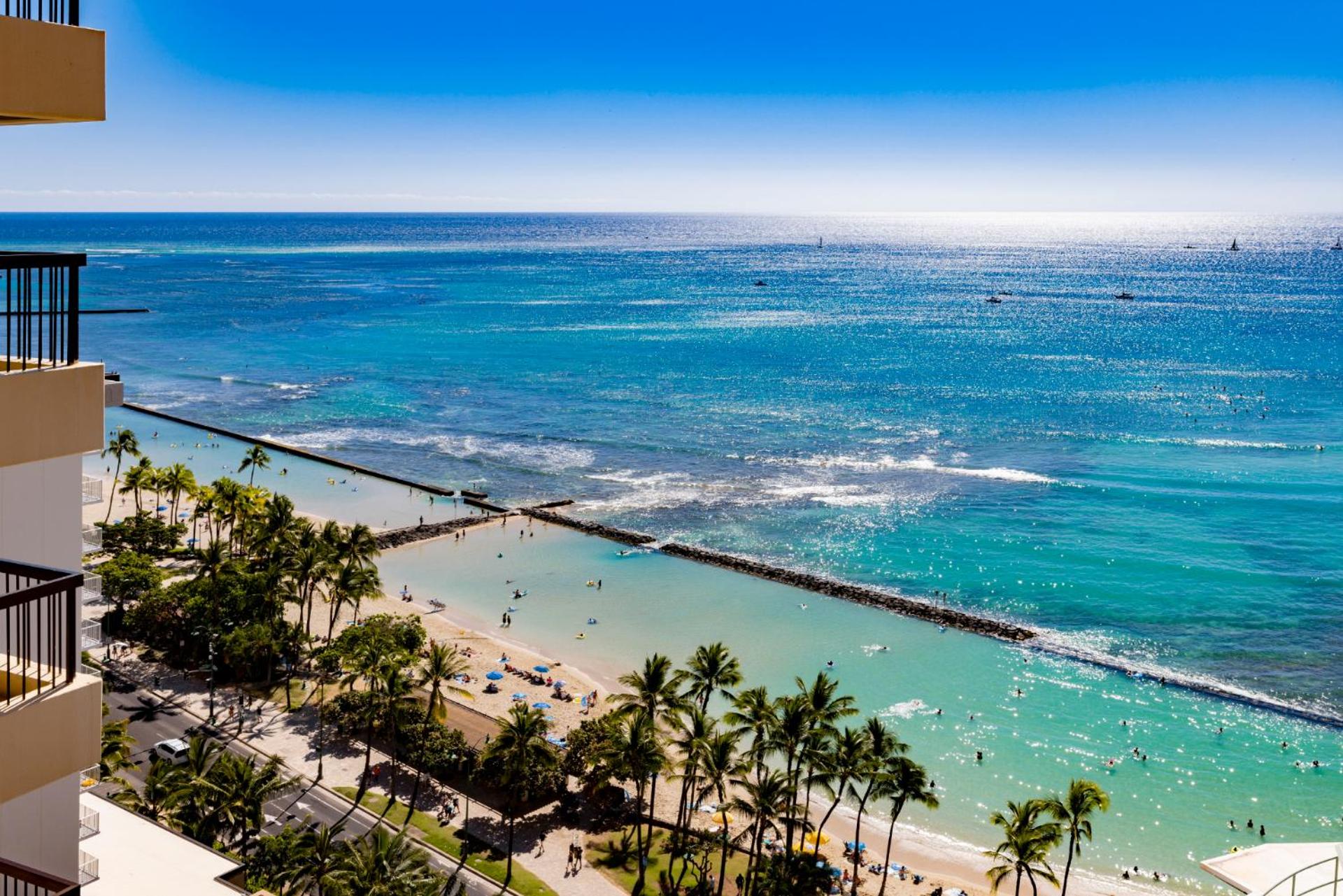 Ocean Front Spectacular Condo: Apartment with Sea View photo