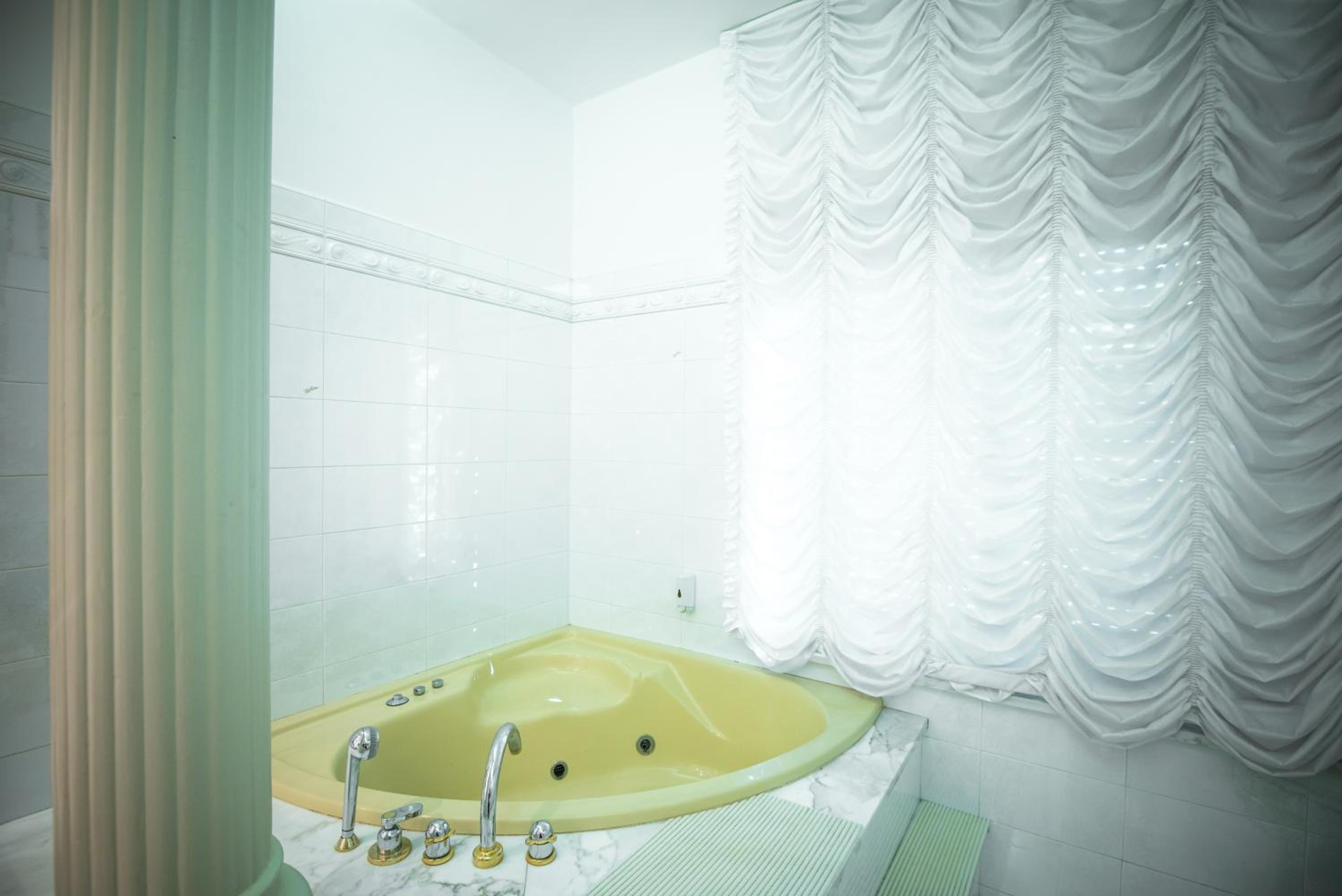 Comfort Quadruple Room - Photo 15