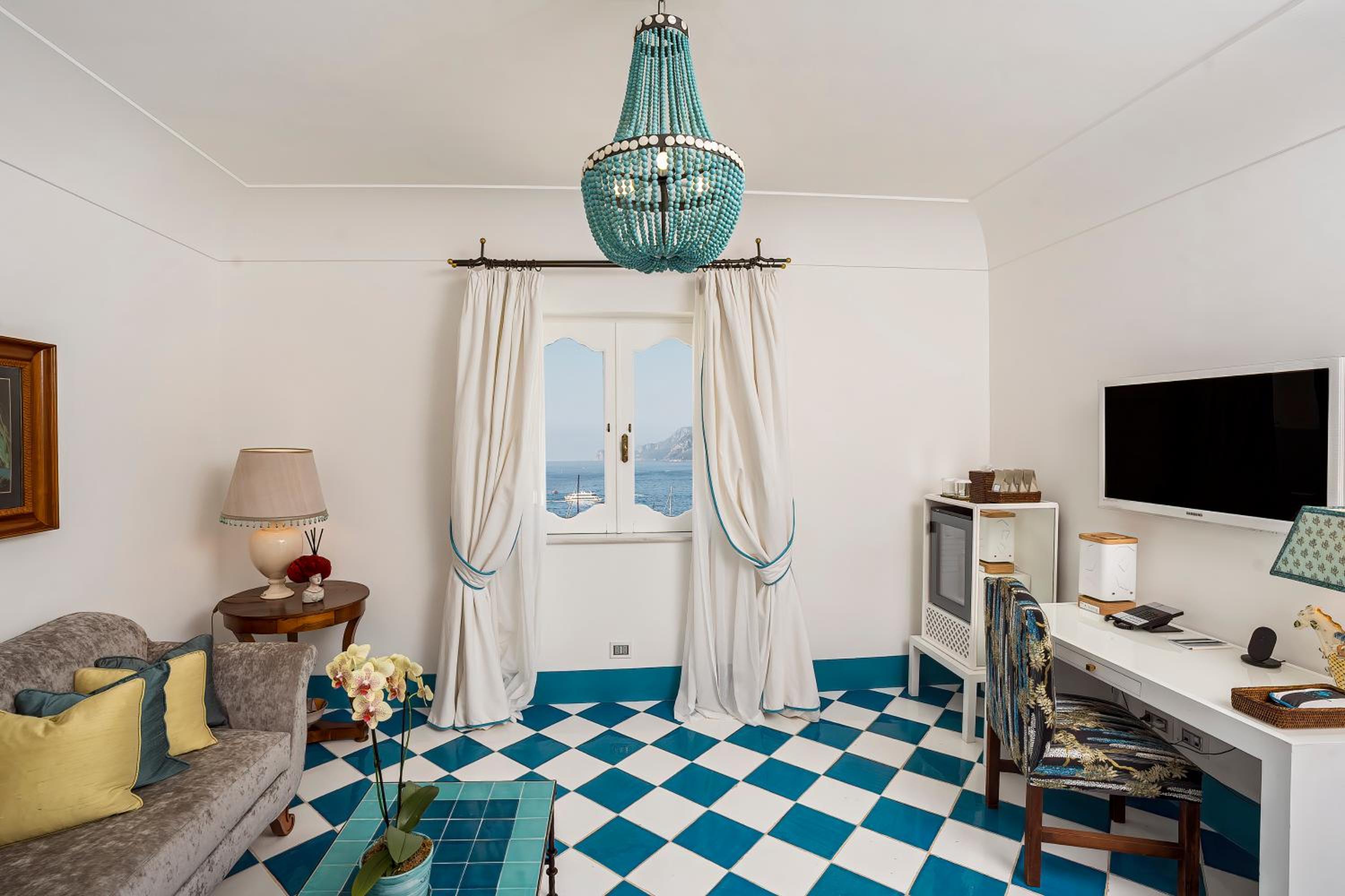 Suite with Sea View