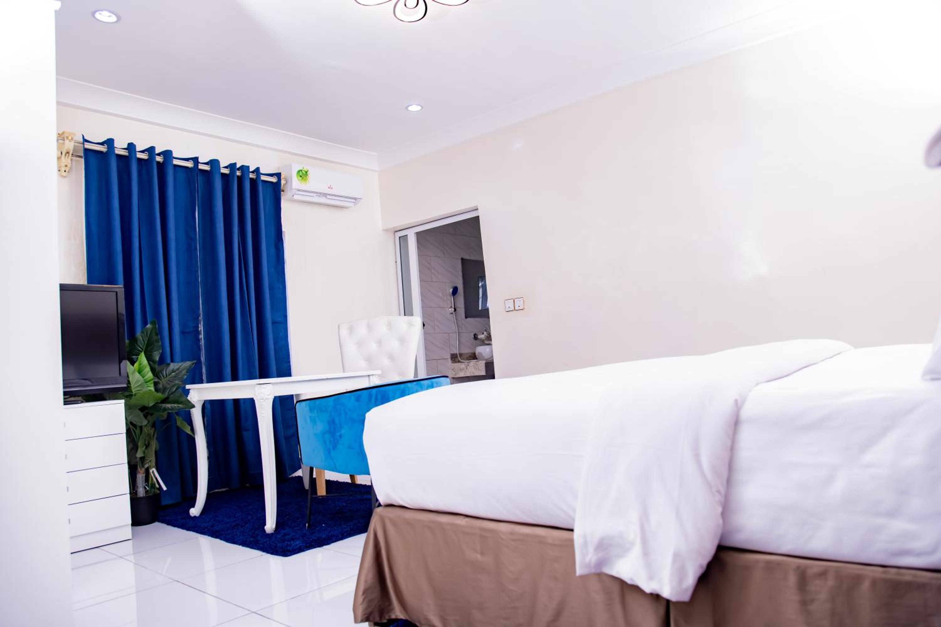 Superior King Room photo 3