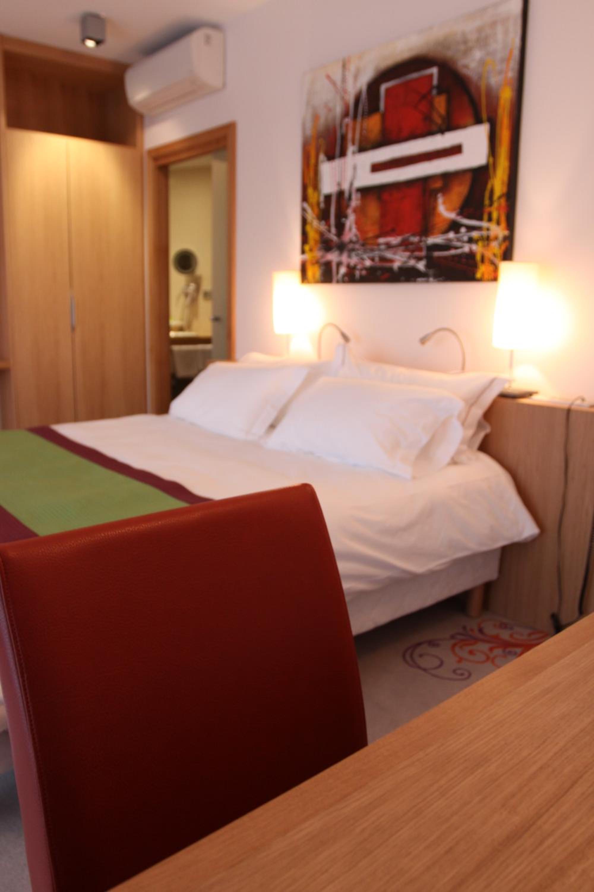Superior Double Room - Photo 2