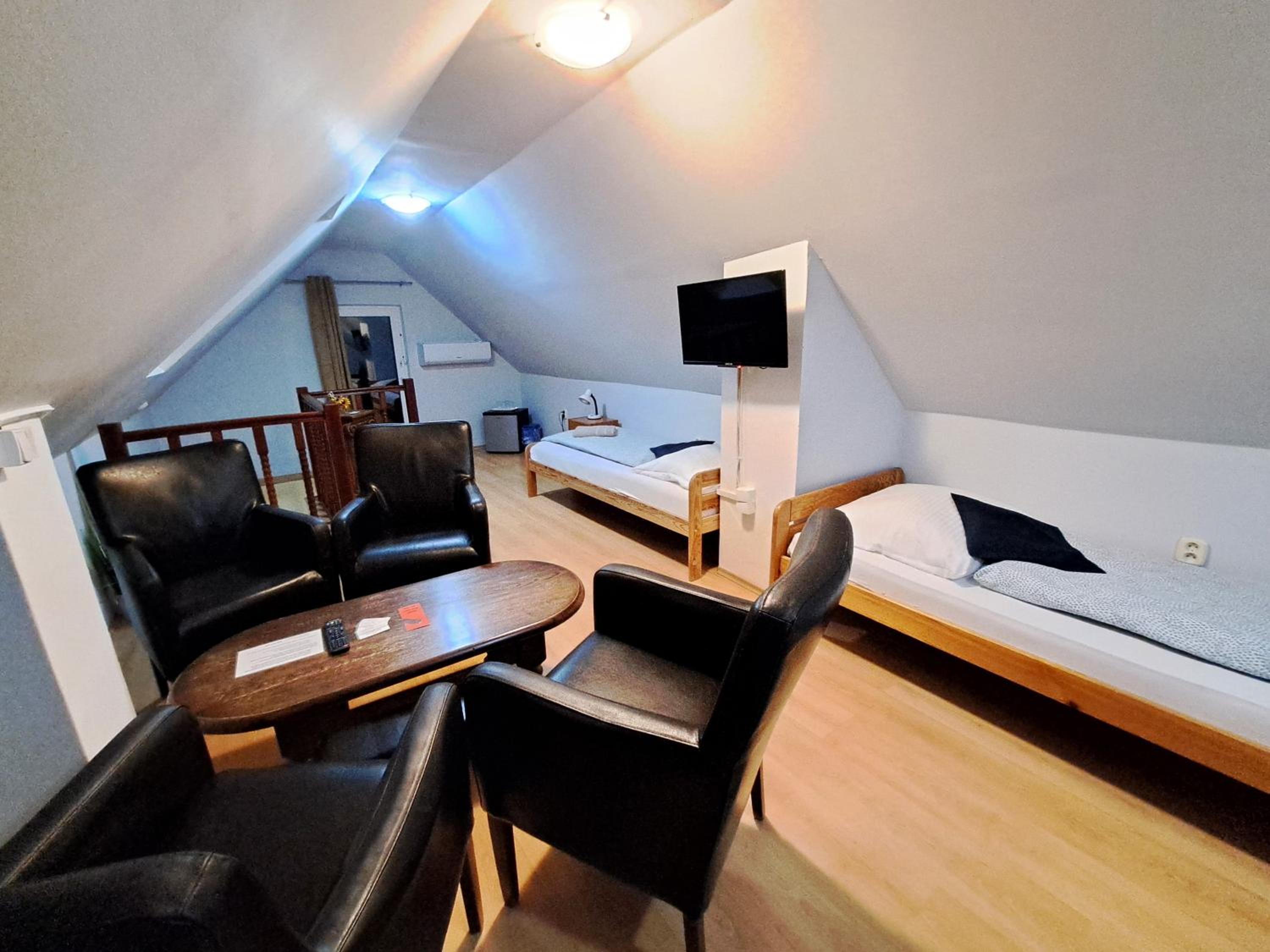Duplex Room photo 1