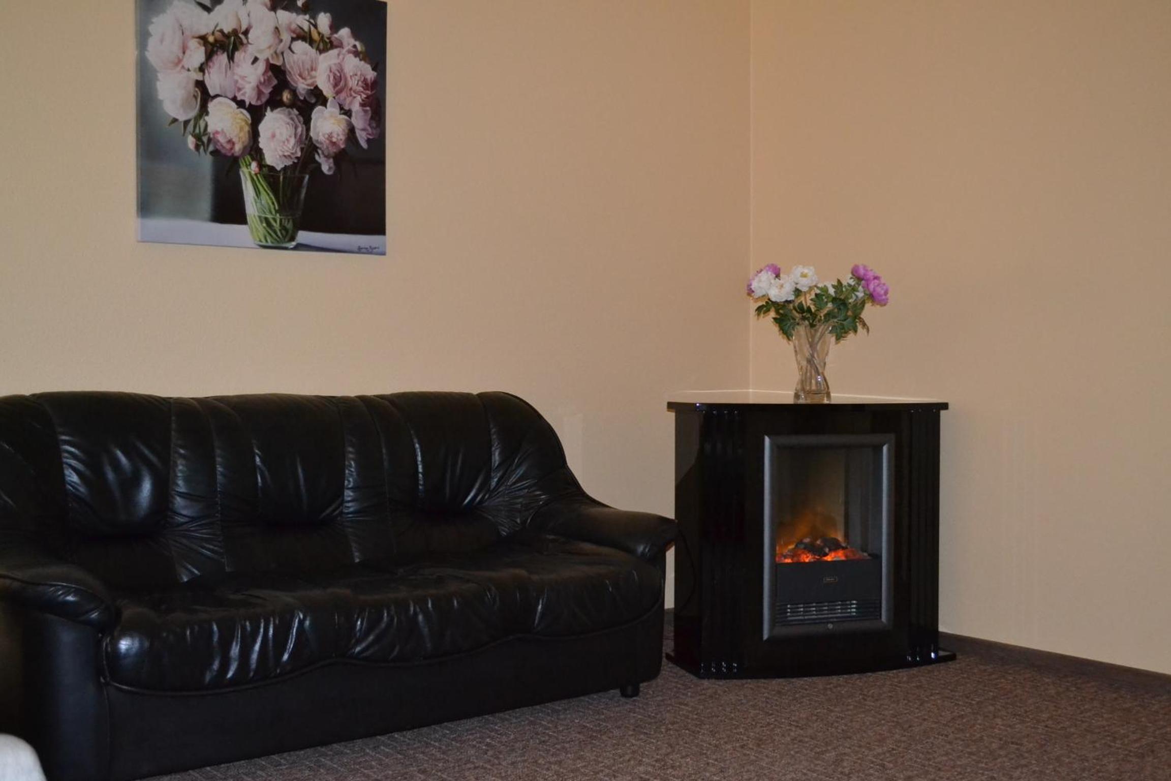 Suite - Photo 10