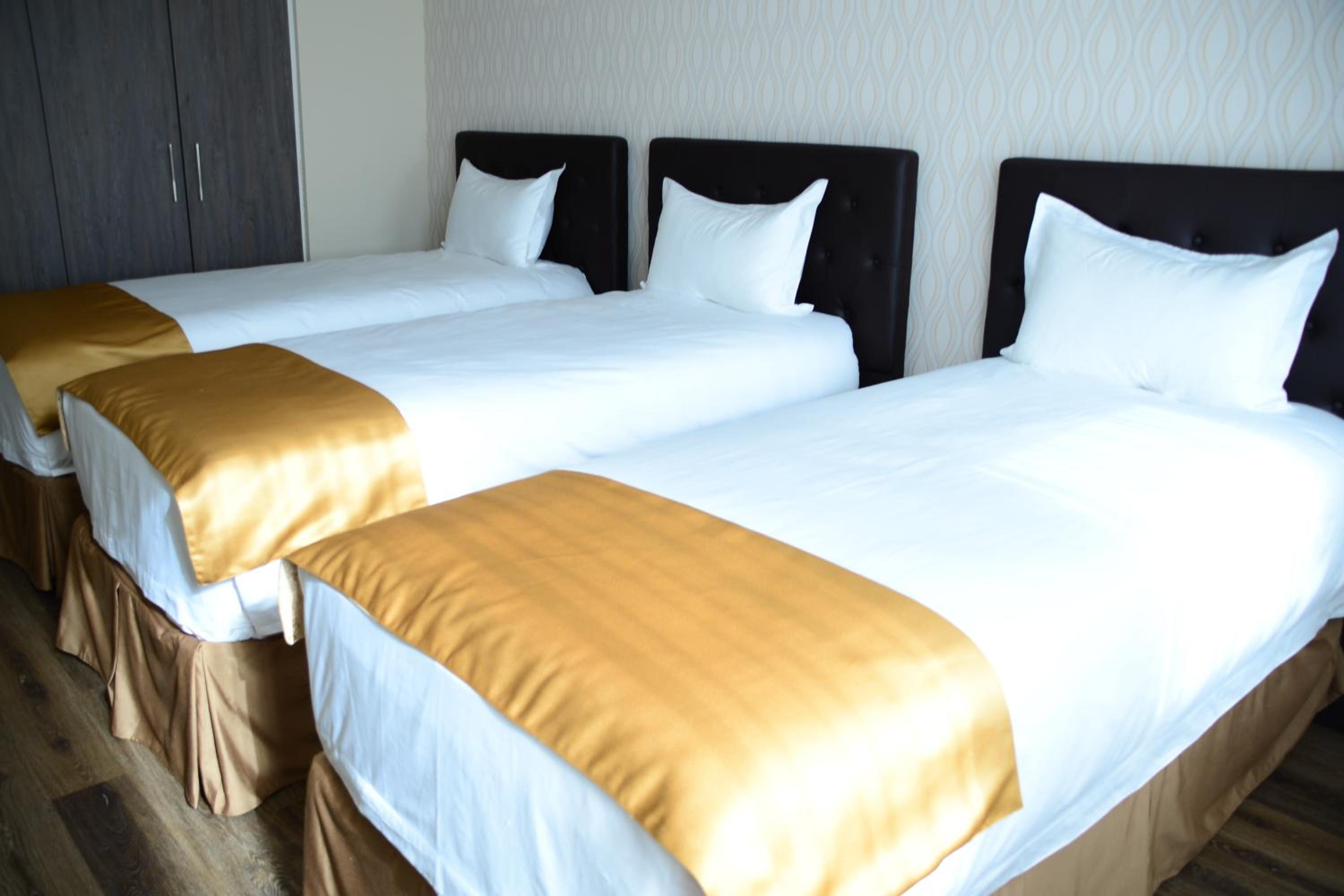Standard Triple Room photo 2