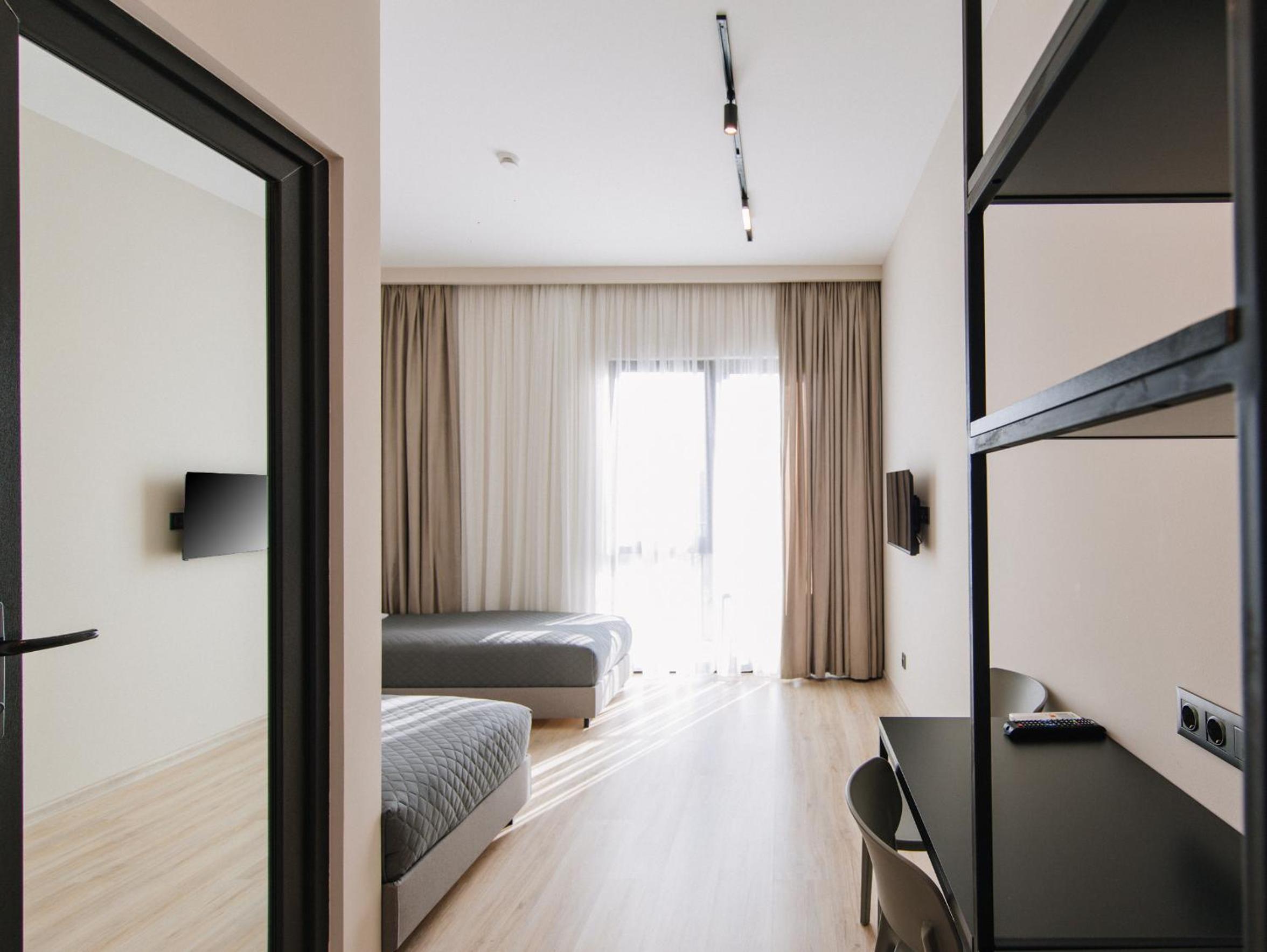 Twin Room with Balcony photo 2