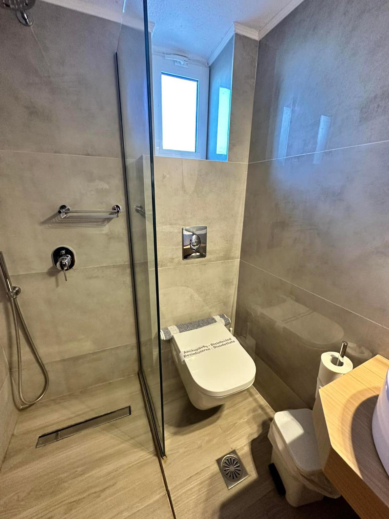 Superior Double Room - Photo 9
