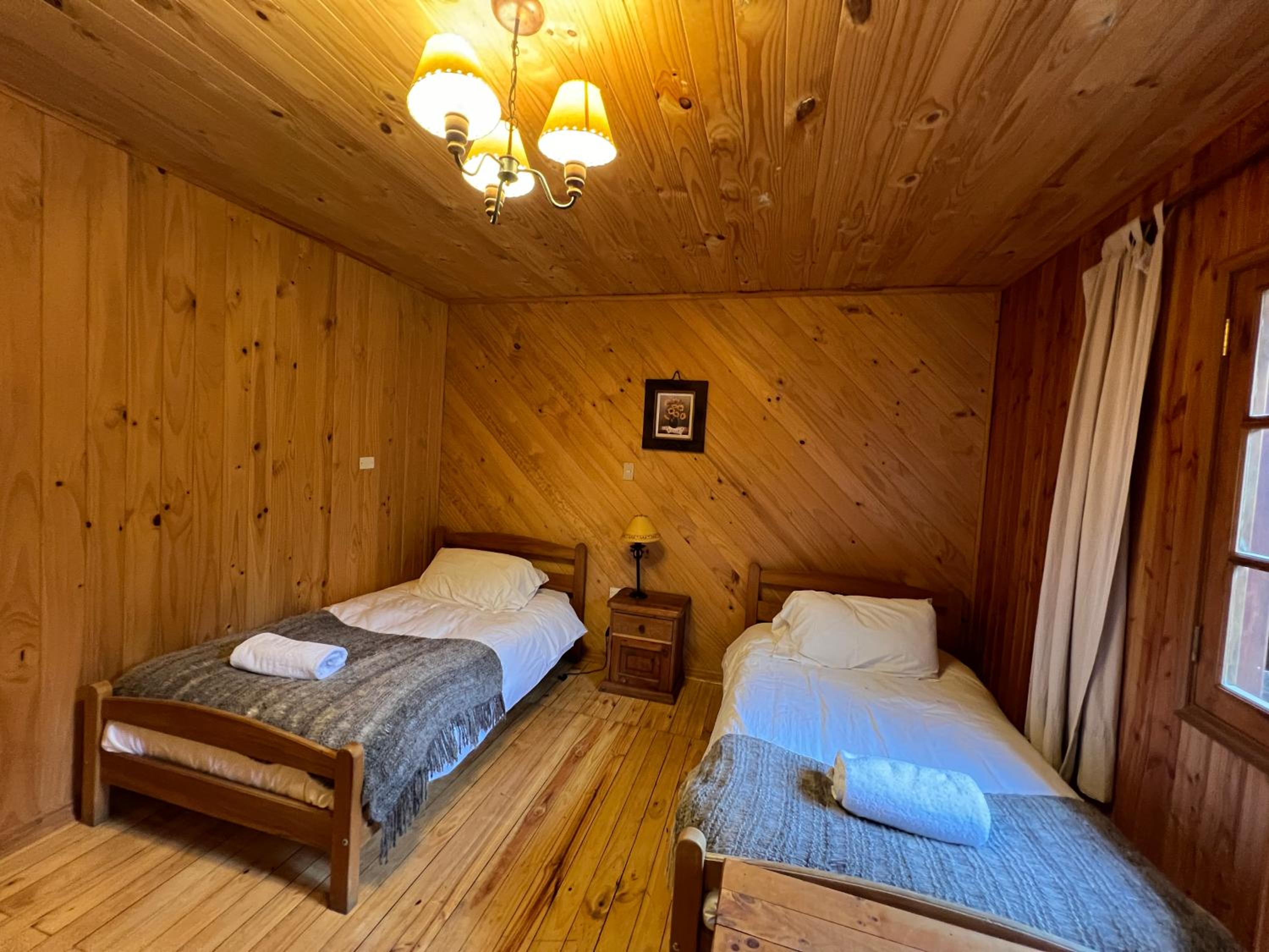 Three-Bedroom Cottage photo 2