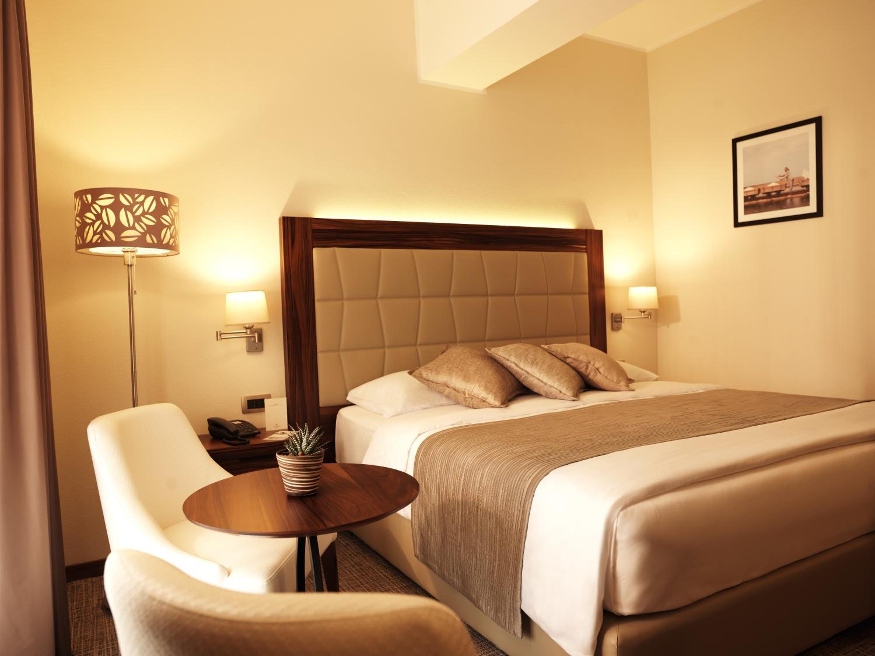 Executive Double Room with Balcony and Sea View - Photo 3