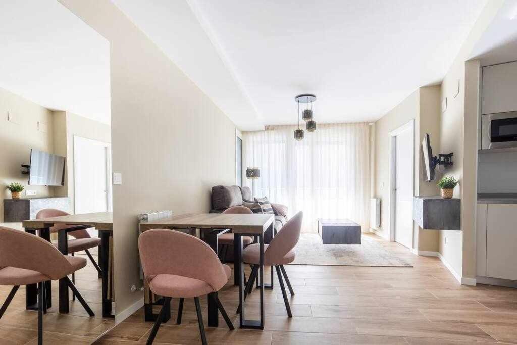 Two-Bedroom Apartment photo 3