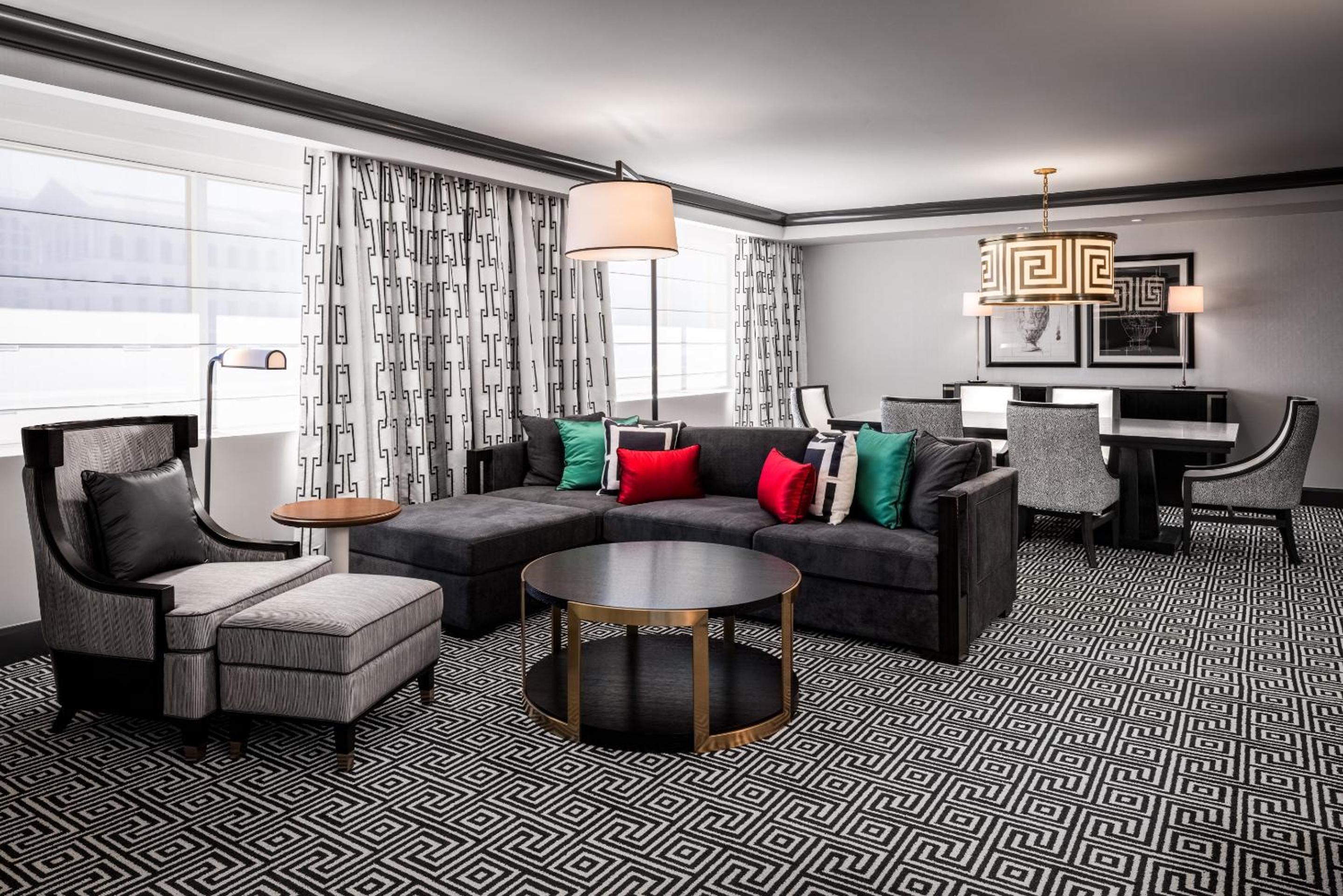 Colosseum Premium Suite King photo 1