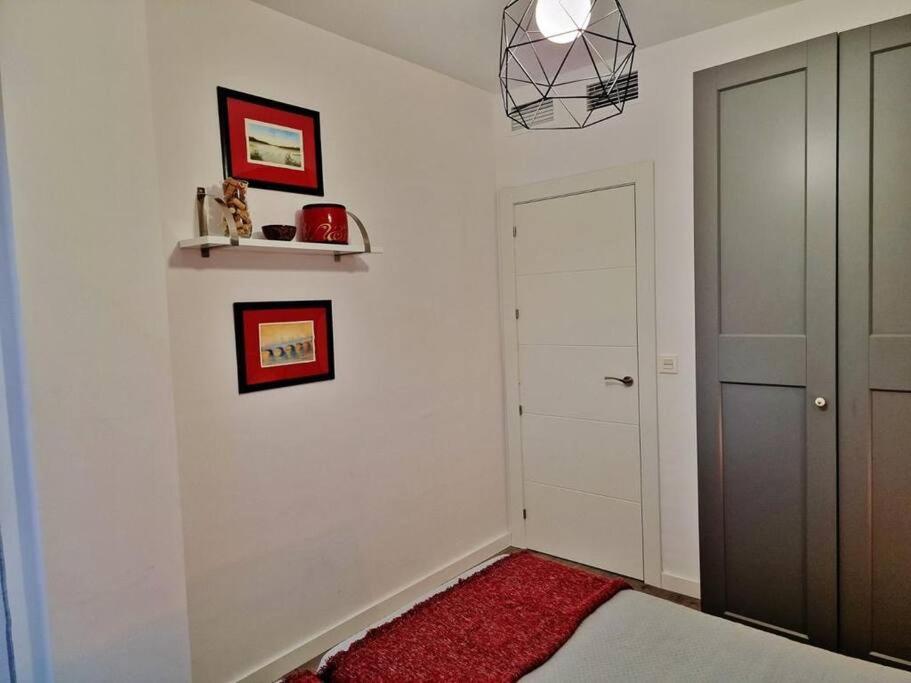 Three-Bedroom Apartment photo 3