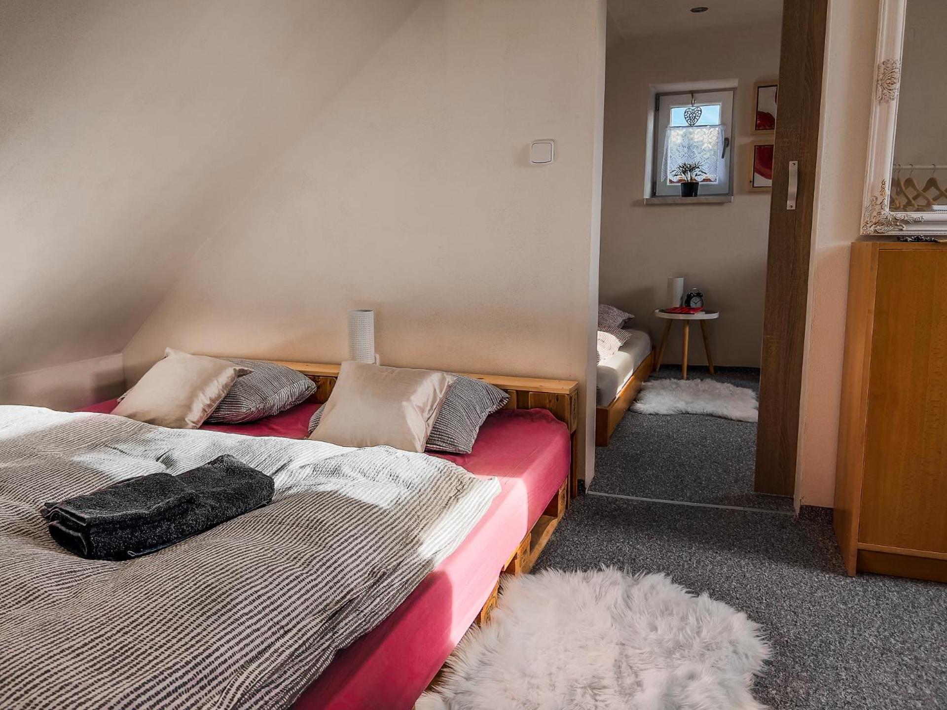 Three-Bedroom House photo 2