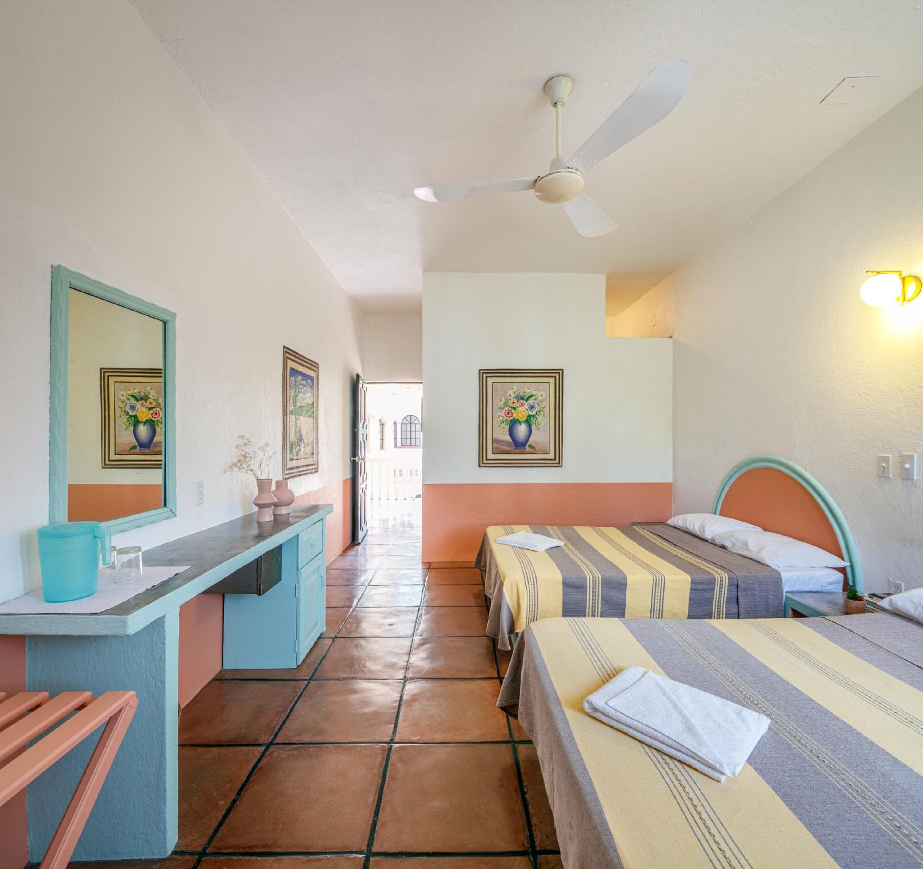 Standard Double Room with Two Double Beds - Photo 6