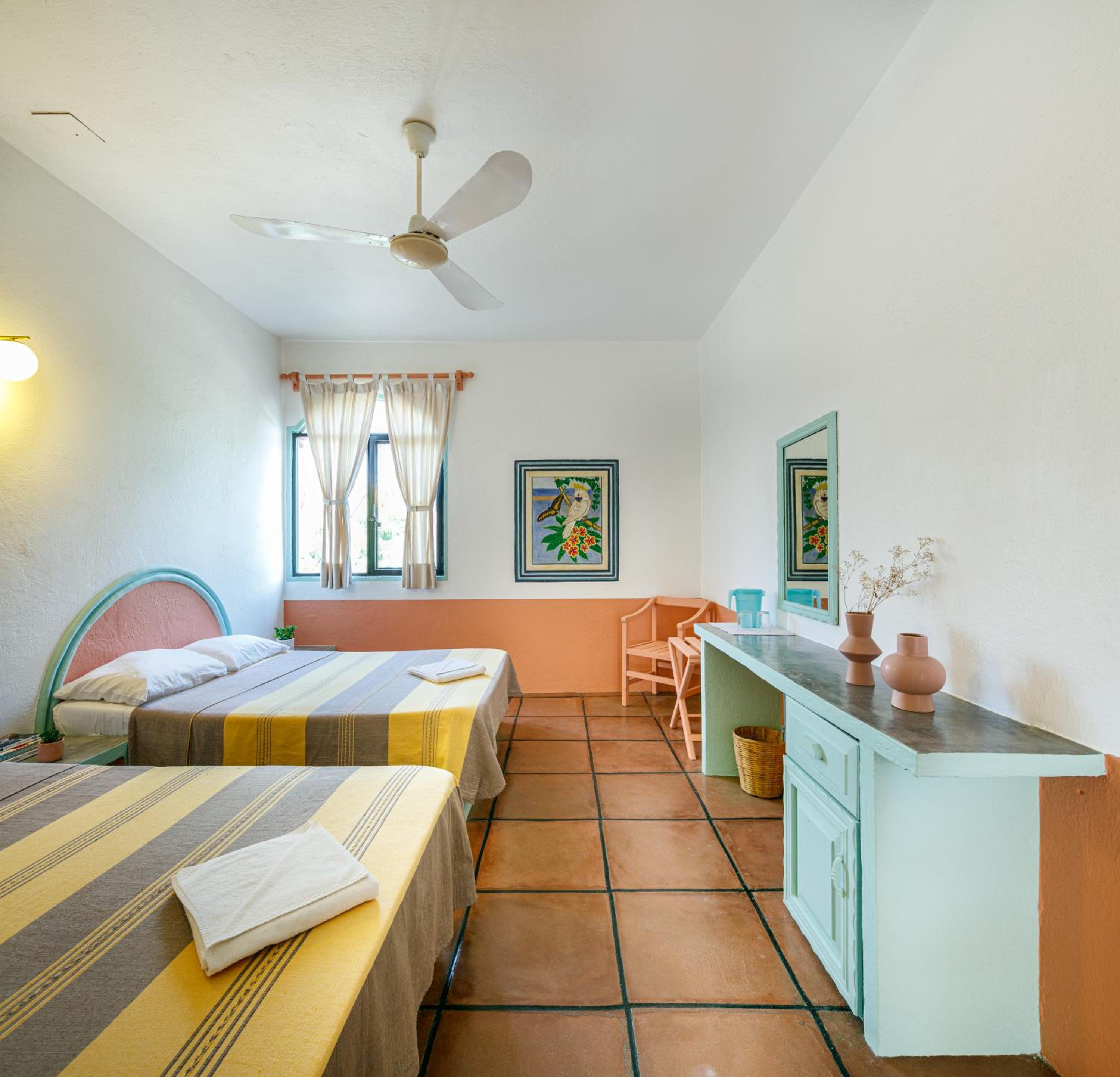Standard Double Room with Two Double Beds - Photo 7