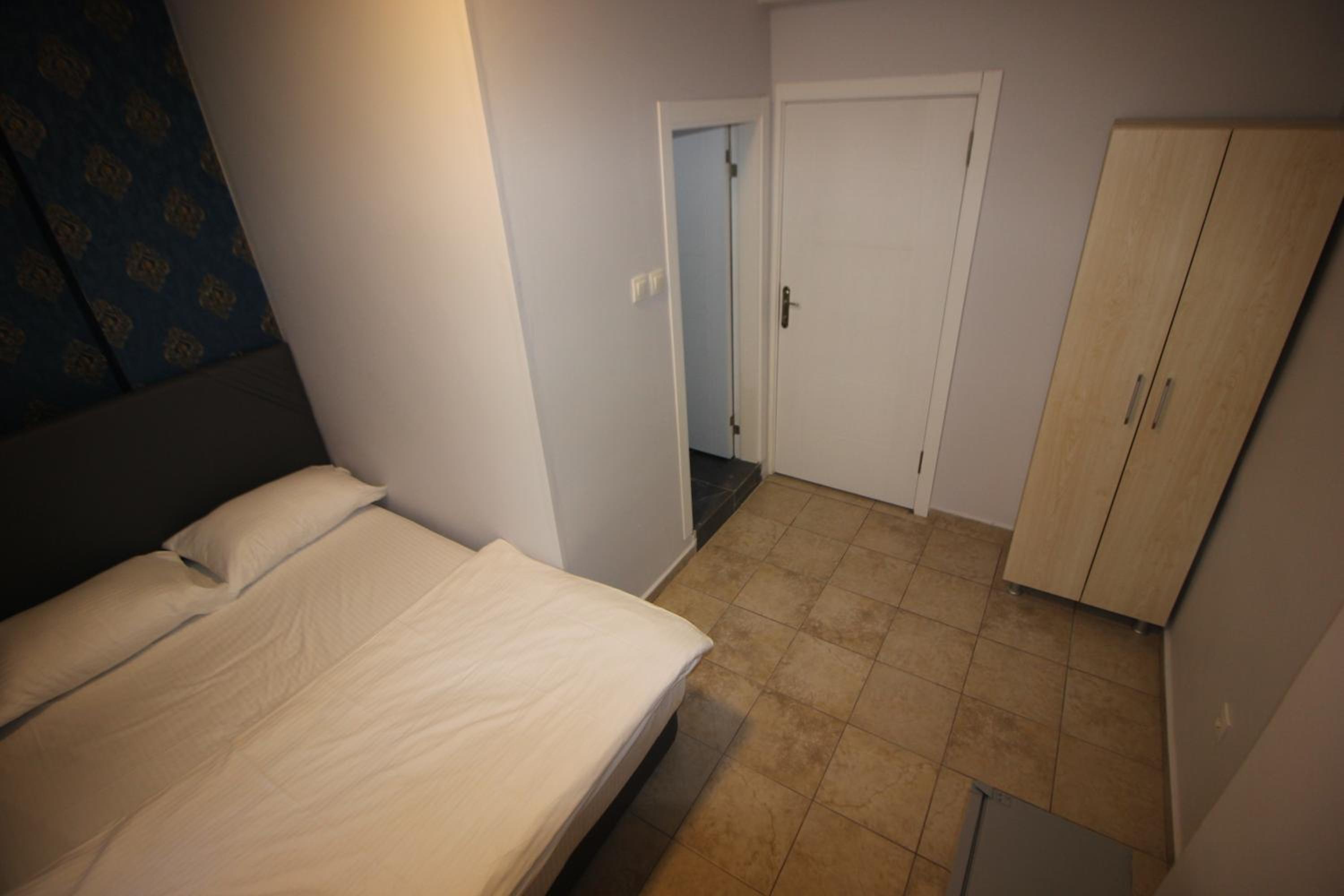 Deluxe Double Room - Photo 3