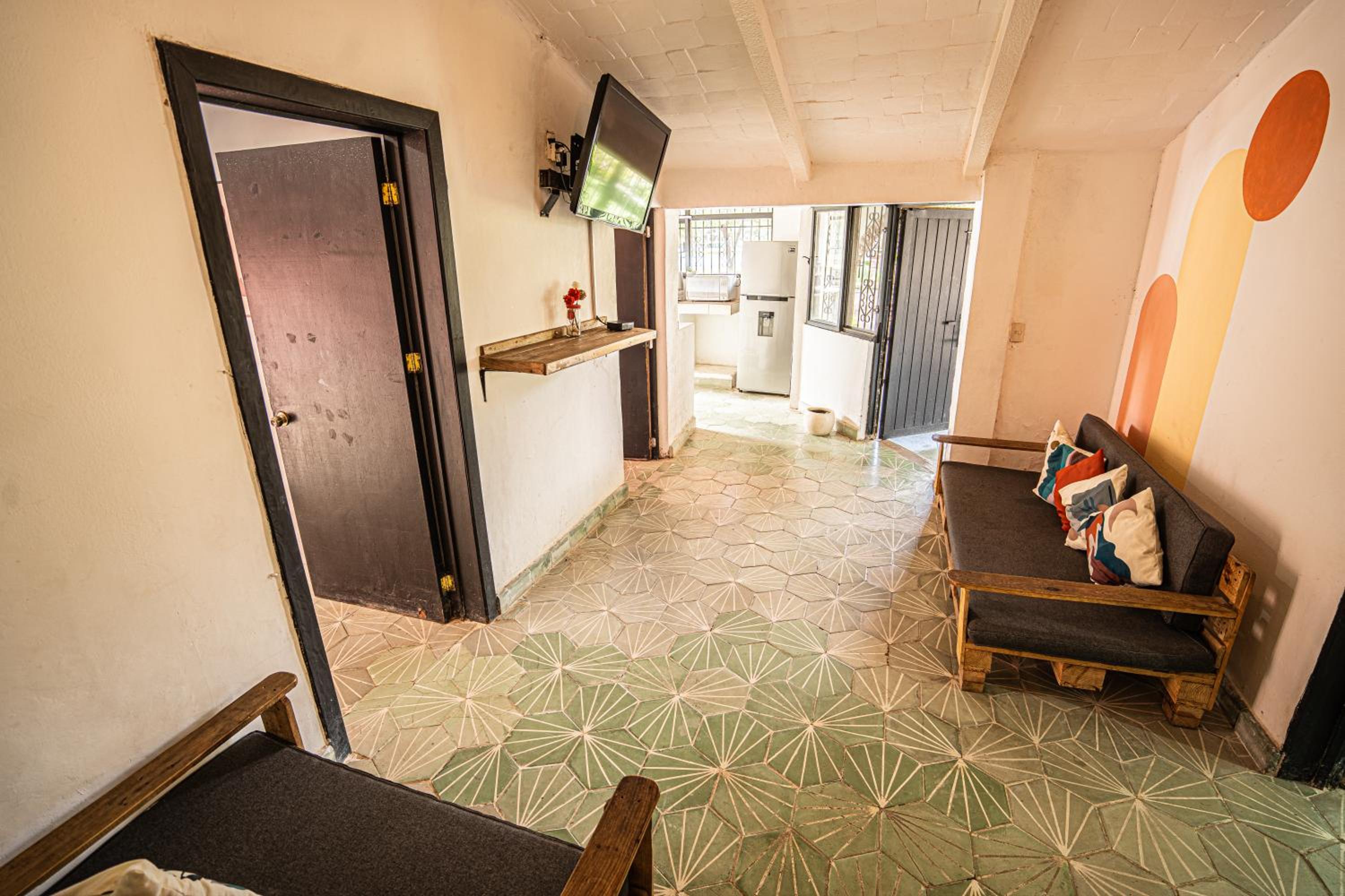 Family Room - Photo 6