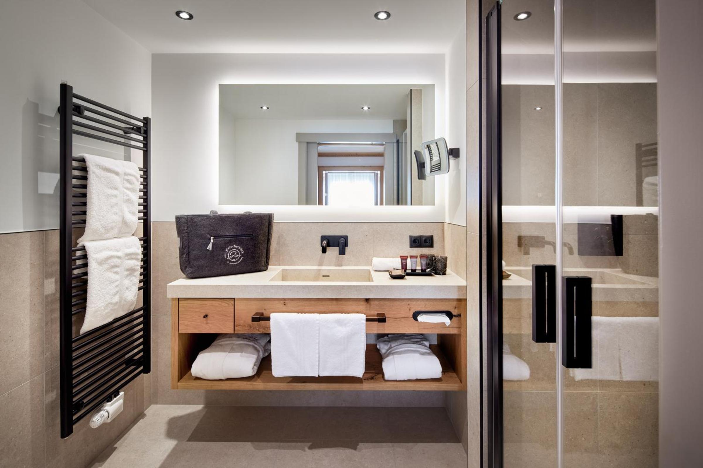 Small Double Room - Photo 4