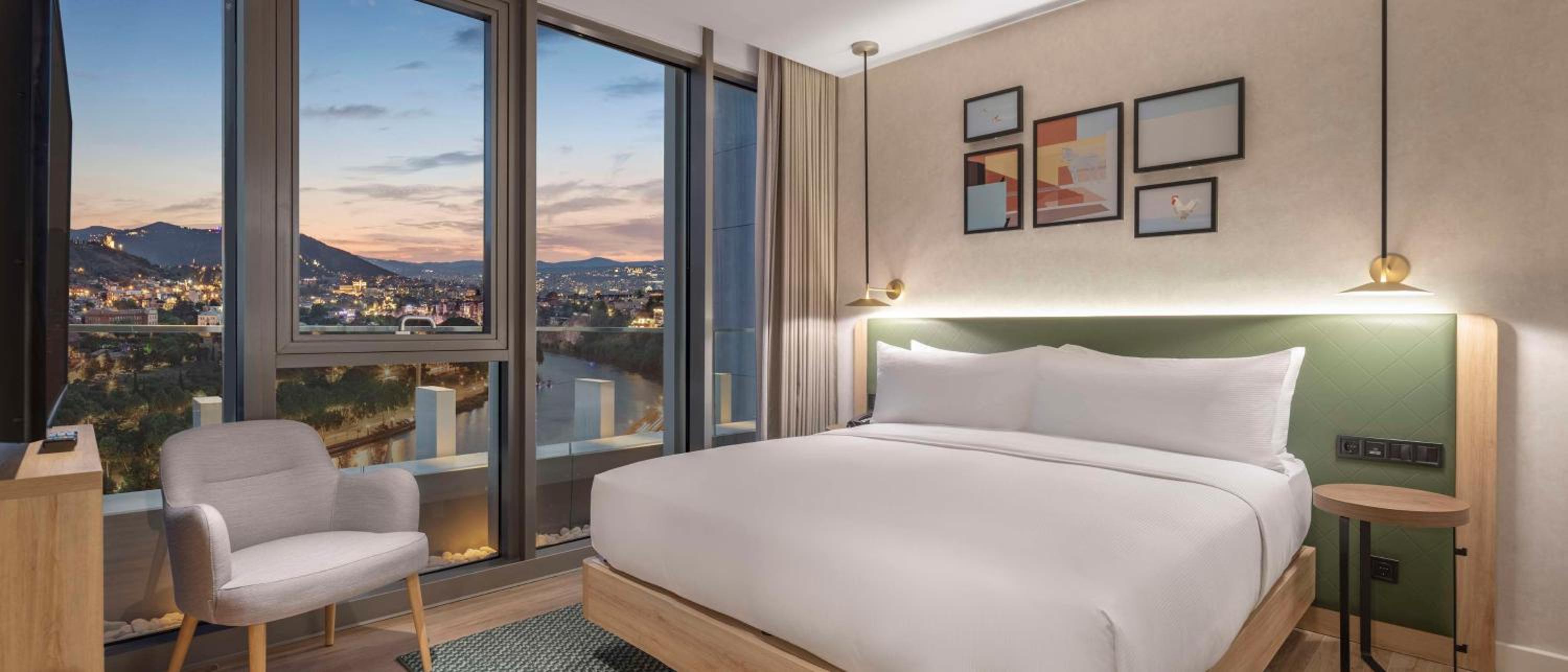 King Room with Terrace - Photo 2