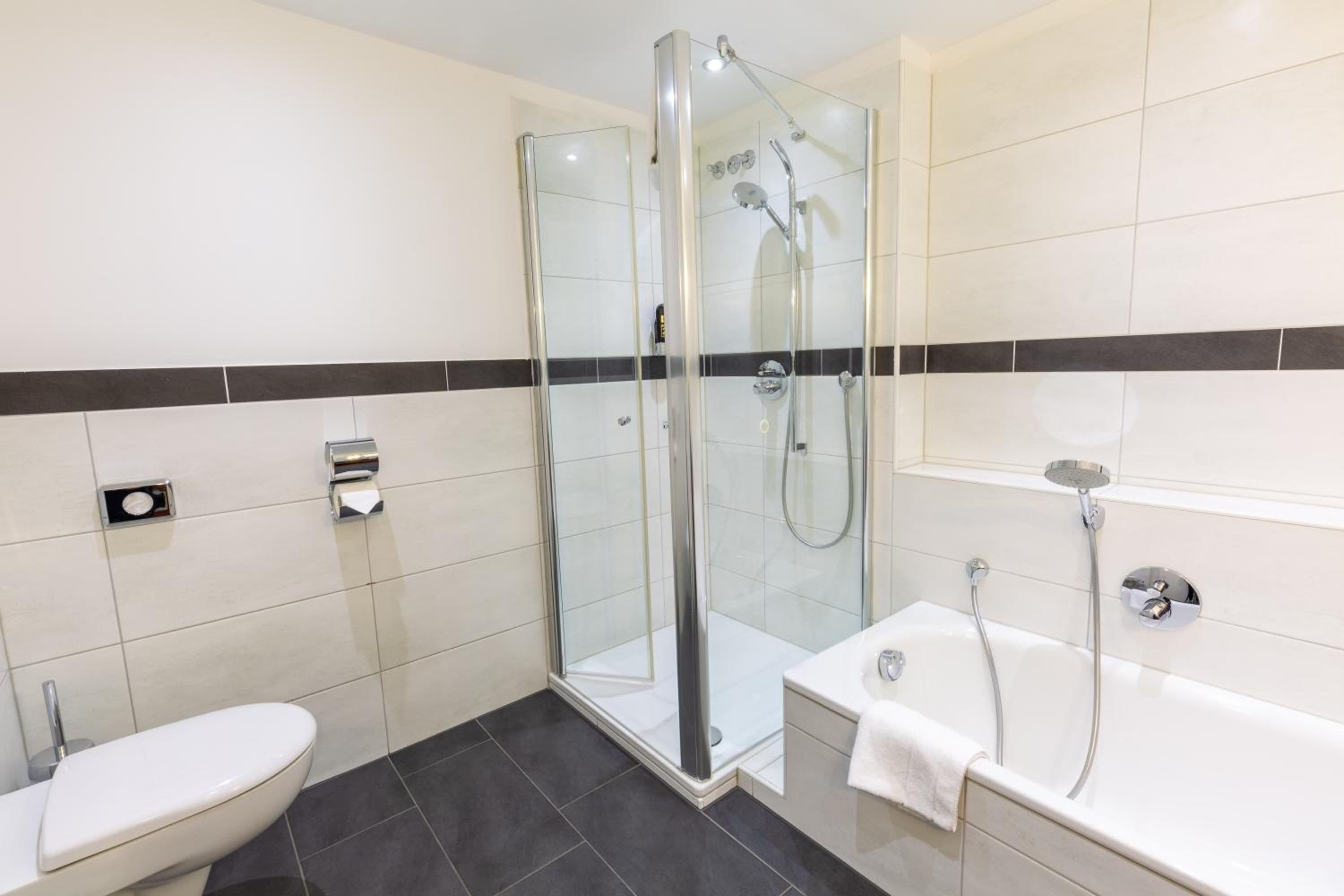 Suite photo 2