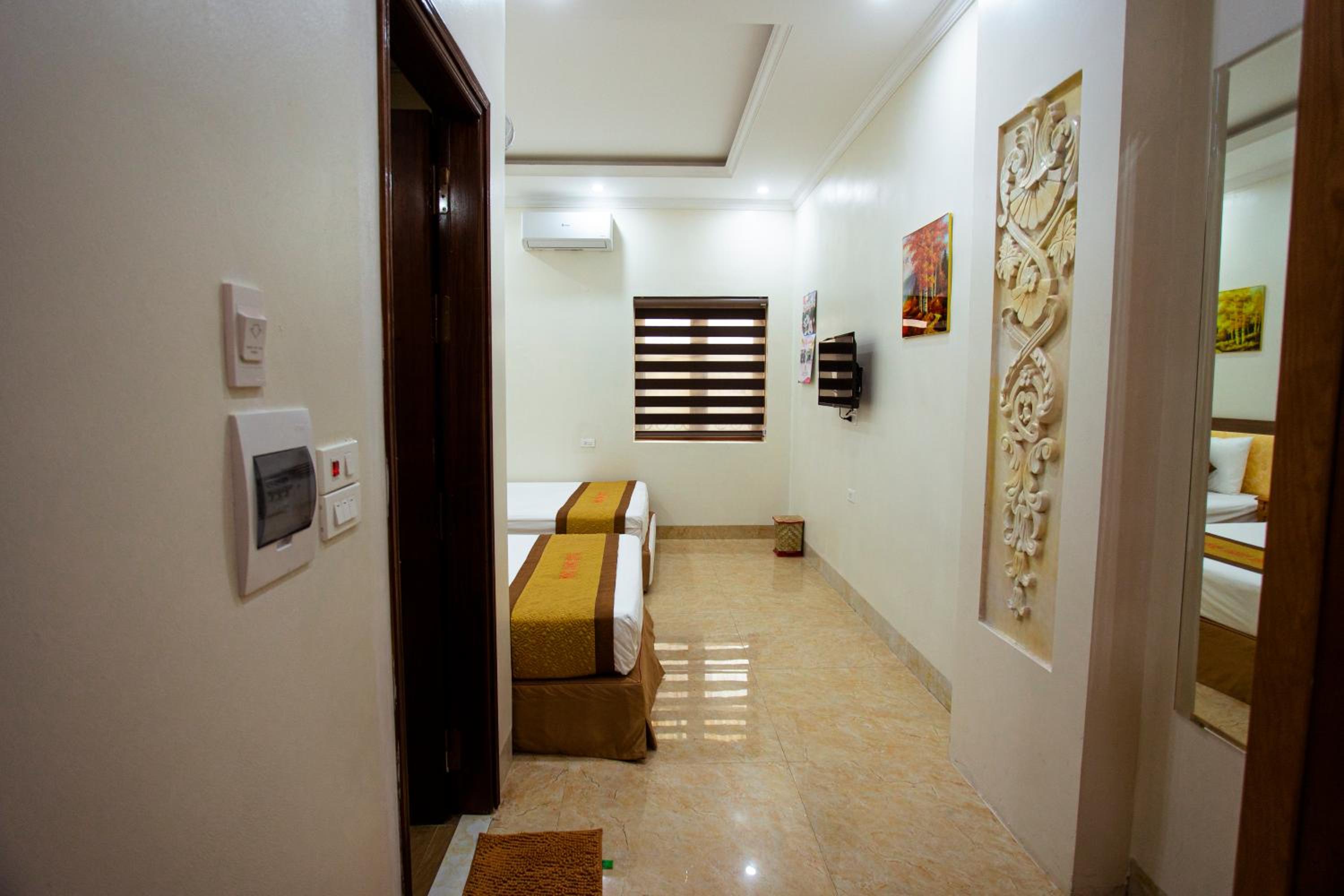 Quadruple Room - Photo 5