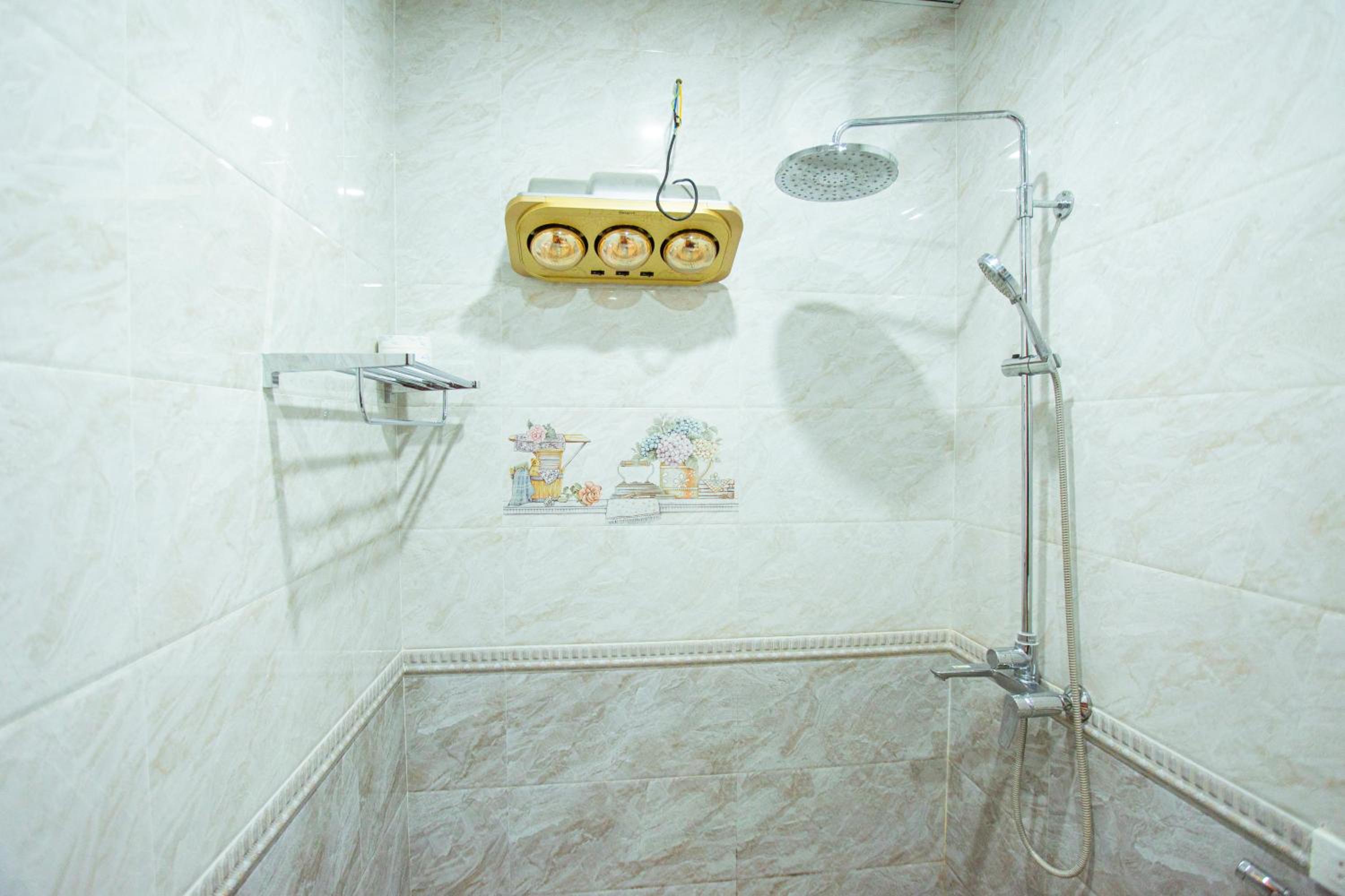 Double Room - Photo 2