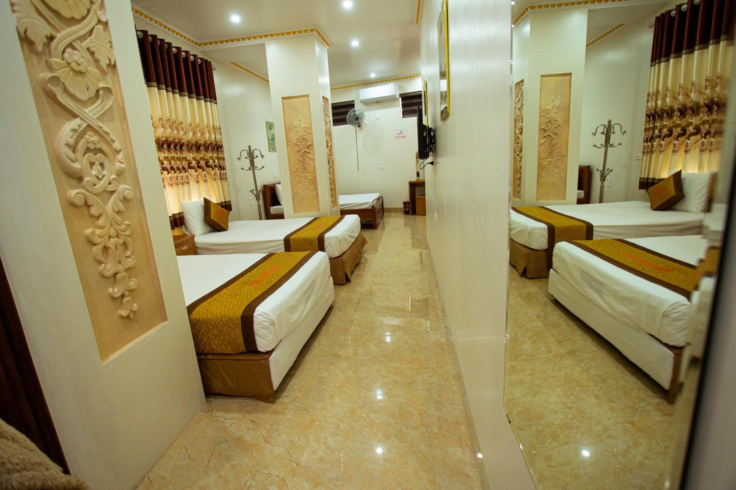 Family Room - Photo 15