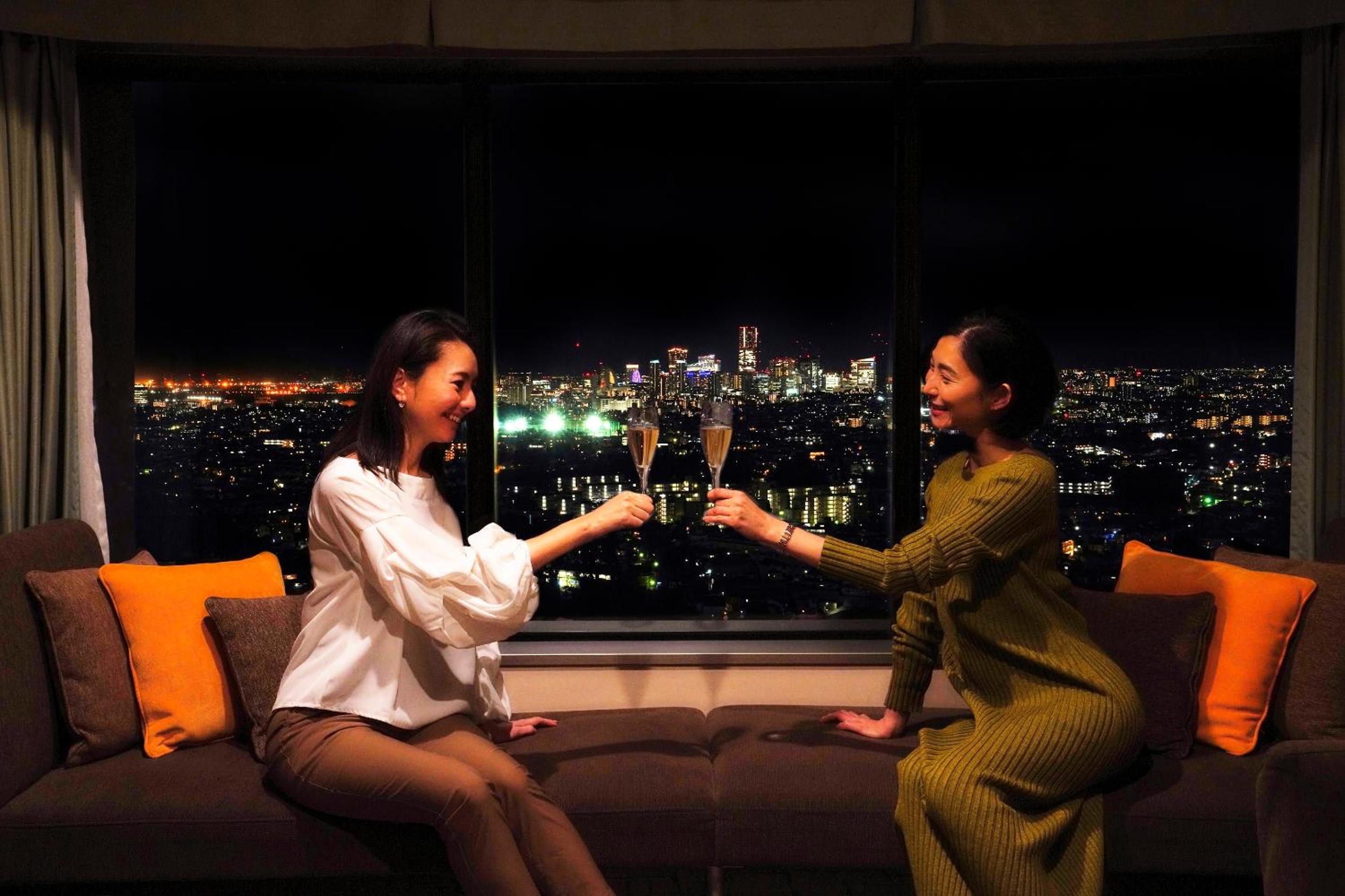 High Floor - Superior Twin Room (35th Floor) - Smoking - Photo 5