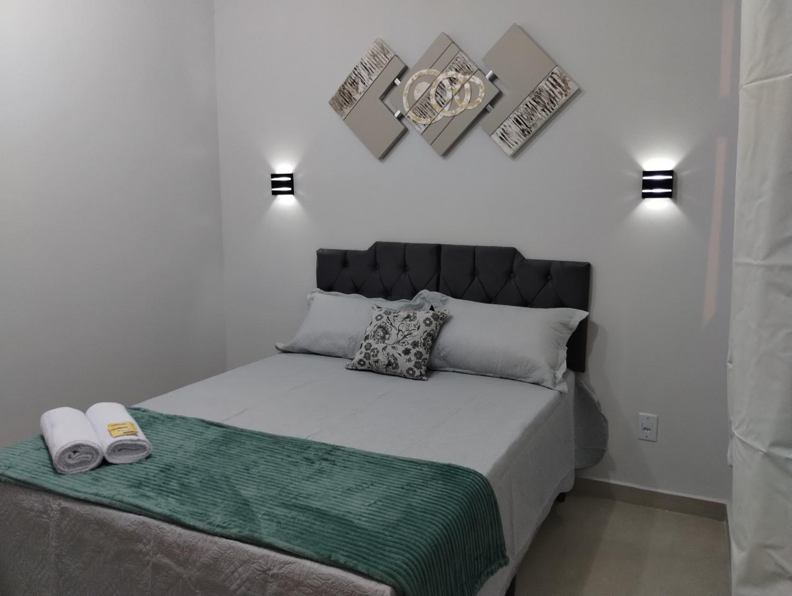 Economy Double Room photo 2