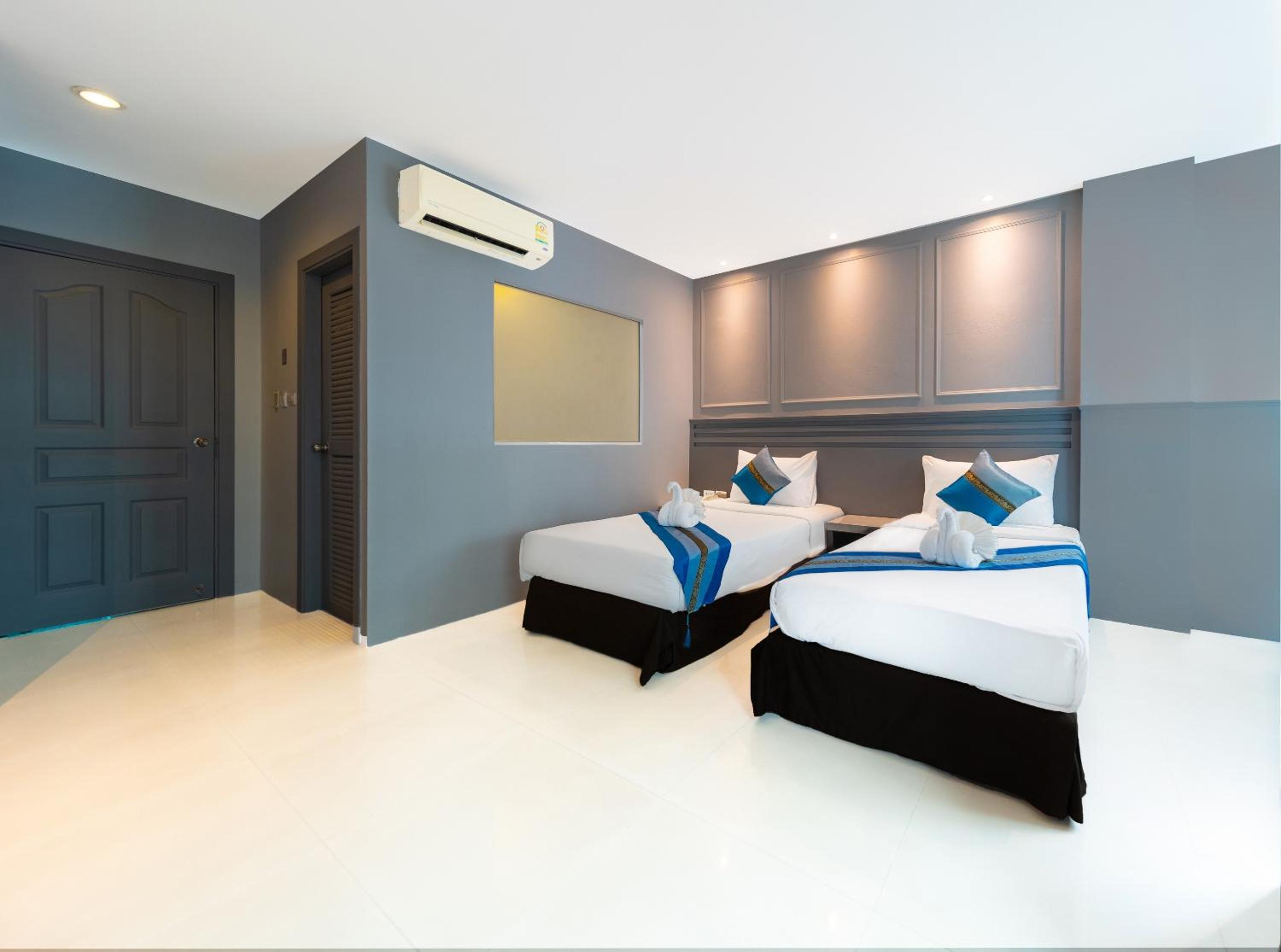 Superior Room - Photo 5