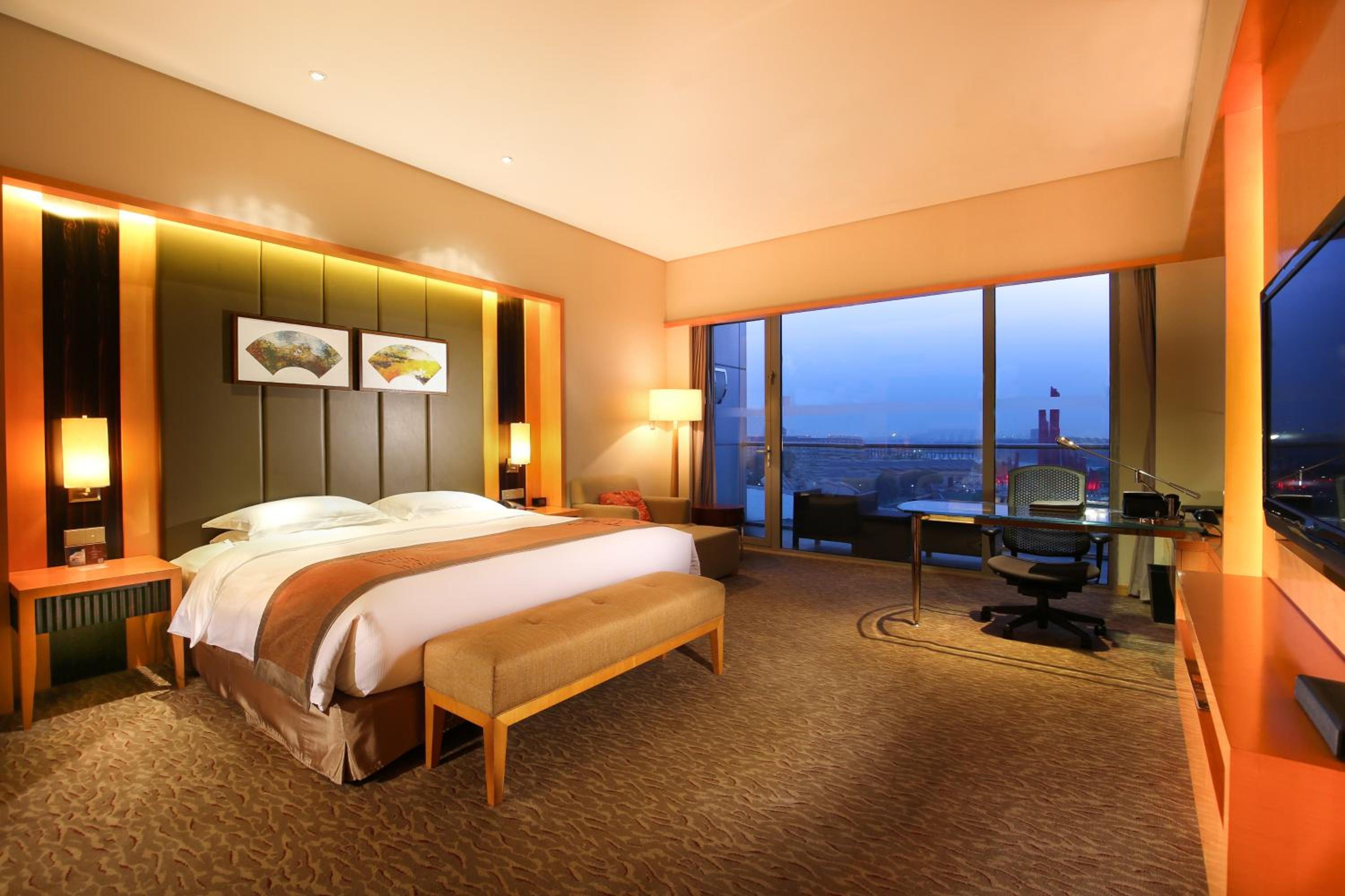 King Room with River View photo 2